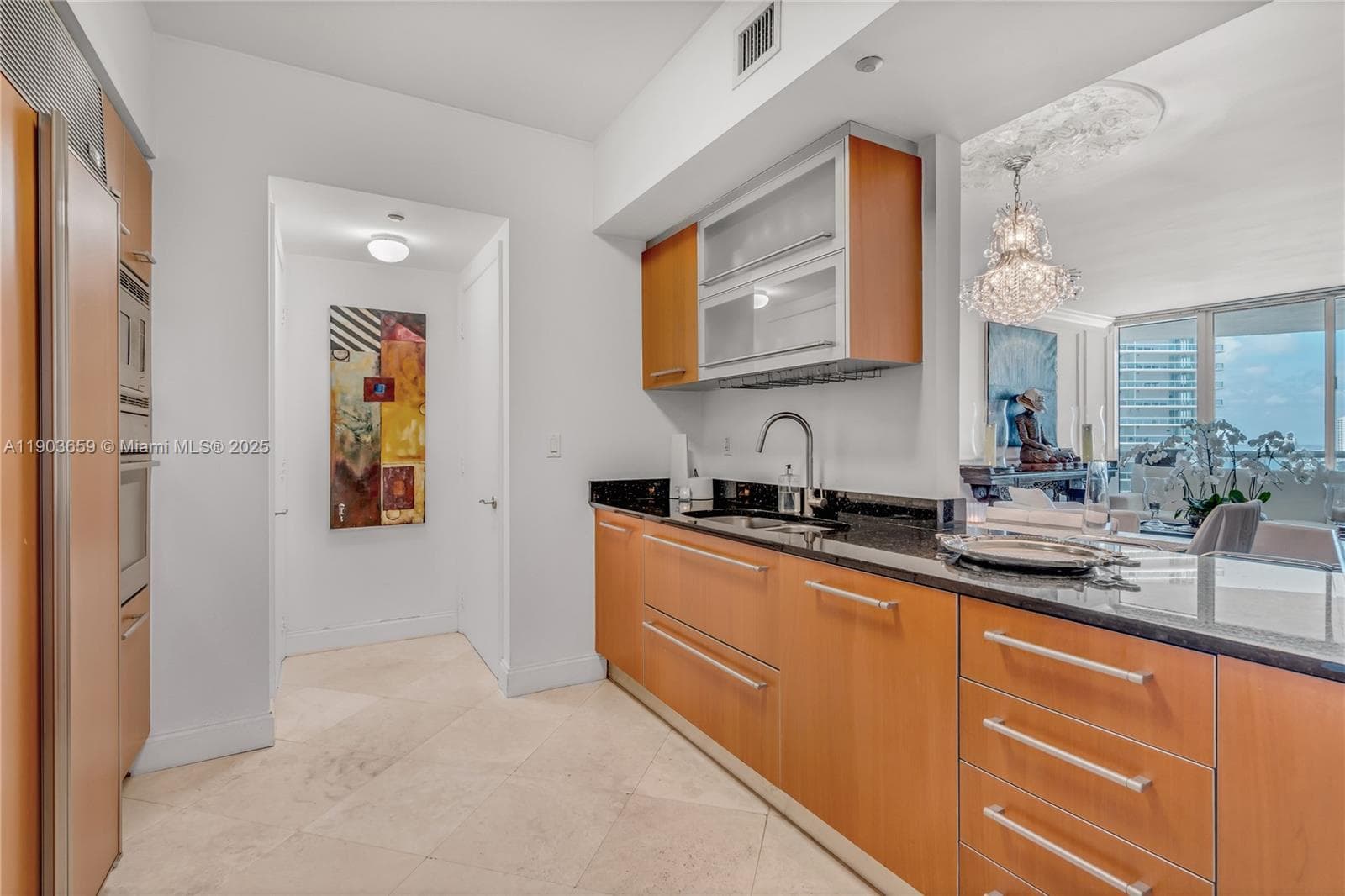 400 Alton Rd # 2409, Miami Beach FL 33139 — 39