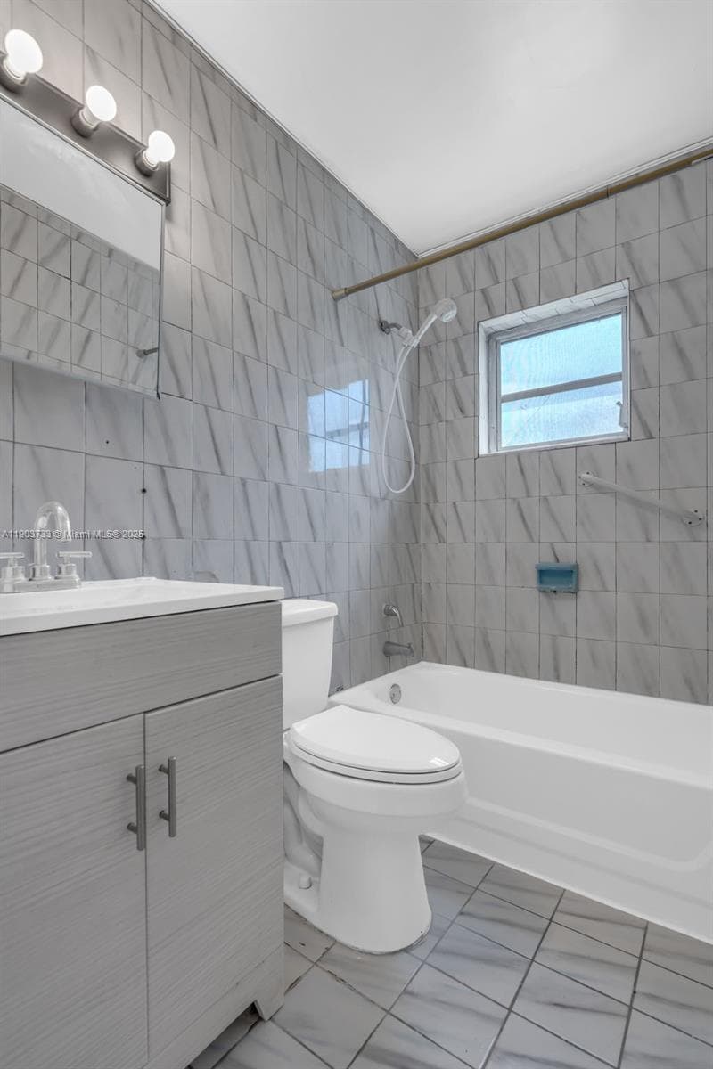 2809 SW 23rd Ter # 2807, Miami FL 33145 — 12