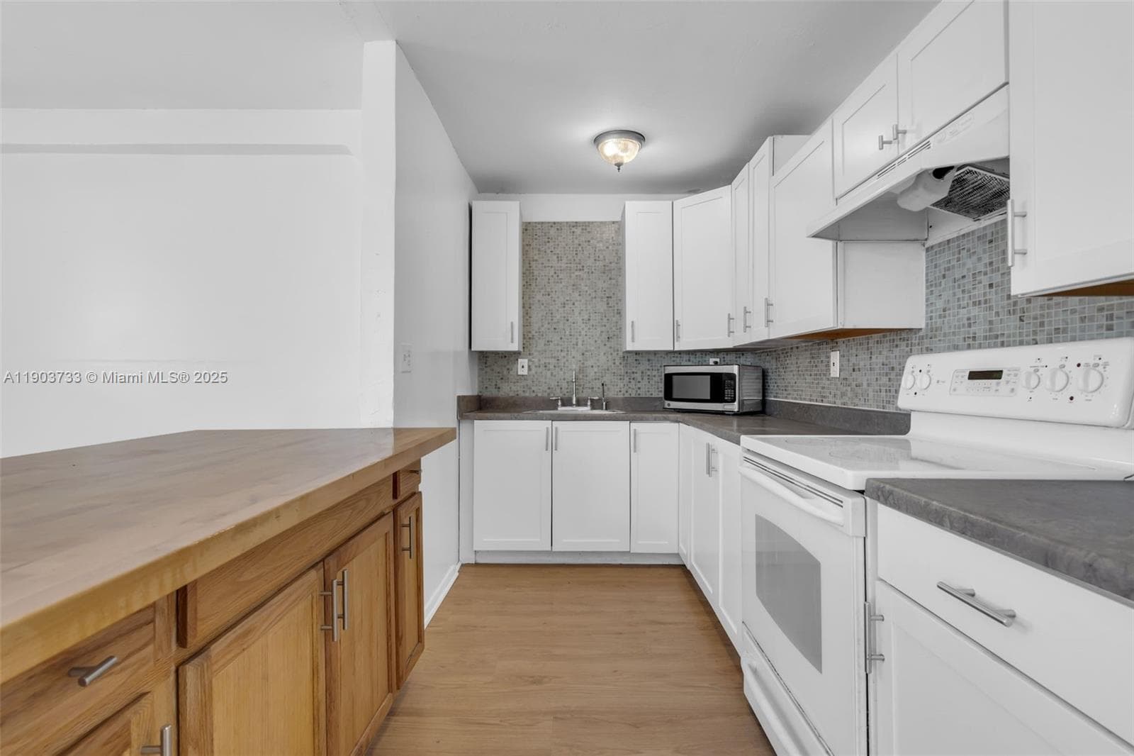 2809 SW 23rd Ter # 2807, Miami FL 33145 — 4