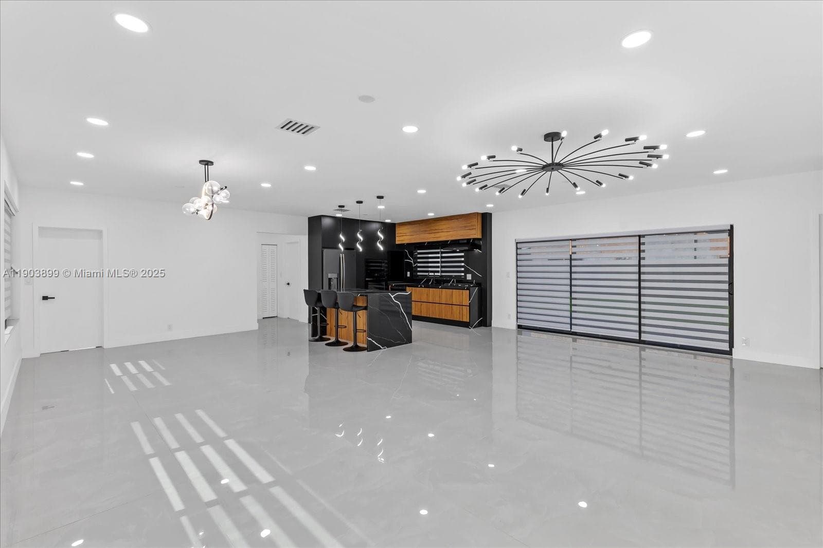 19511 NE 18th Pl # 0, Miami FL 33179 — 26
