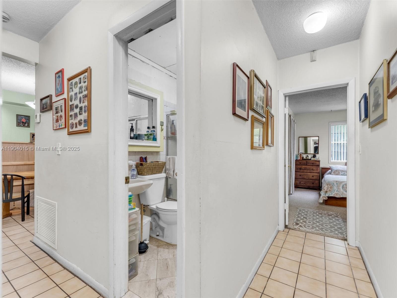 520 NW 32nd Pl, Miami FL 33125 — 56