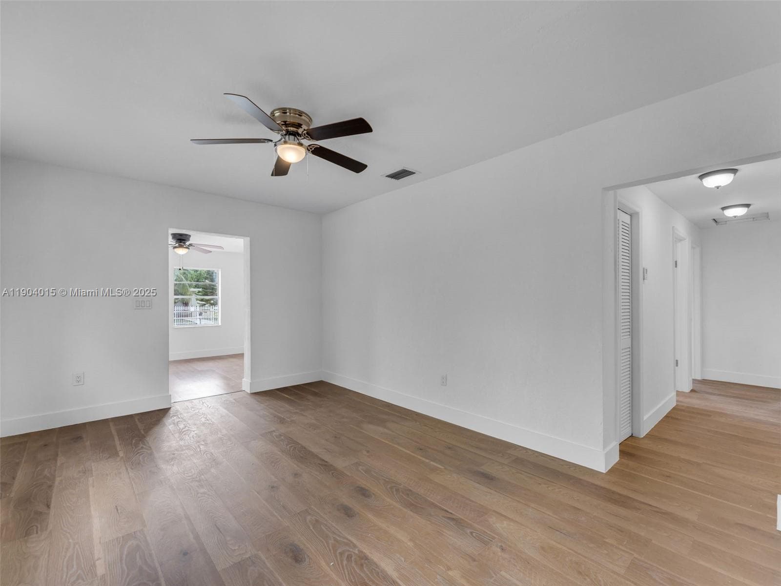 520 NW 32nd Pl, Miami FL 33125 — 12