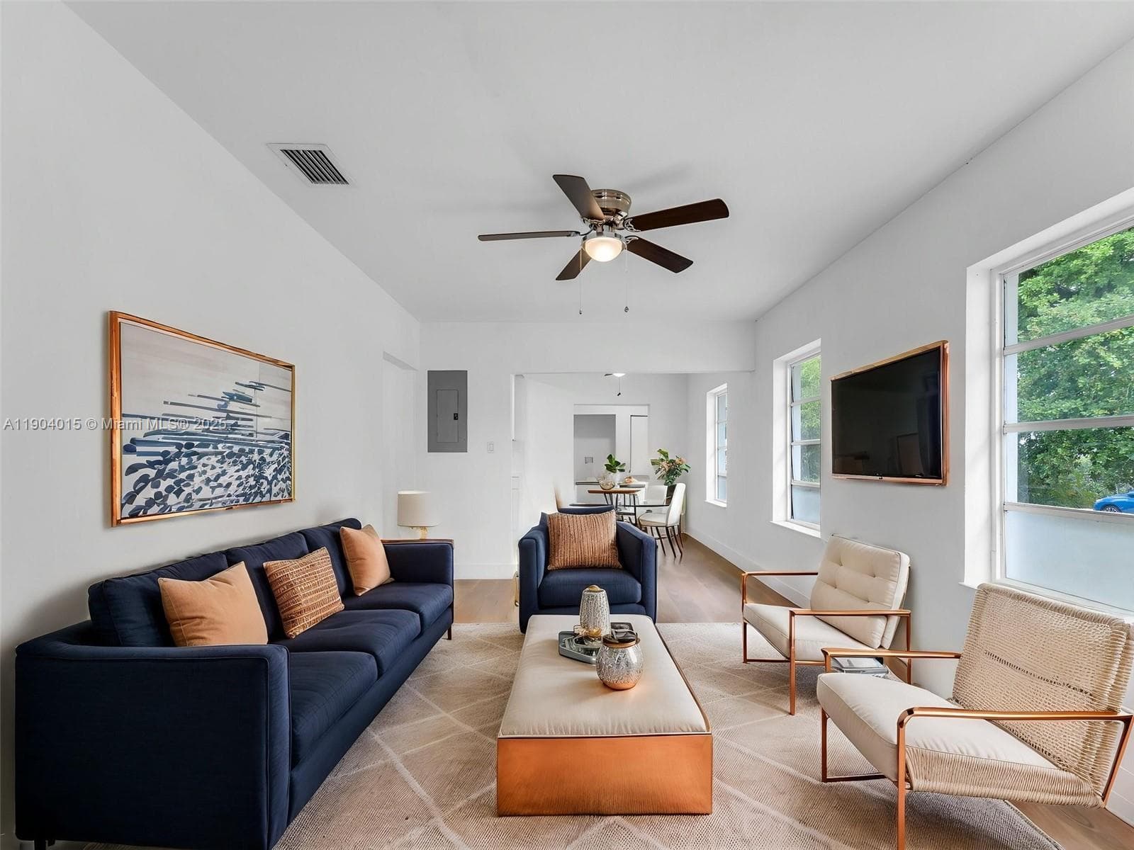 520 NW 32nd Pl, Miami FL 33125 — 7