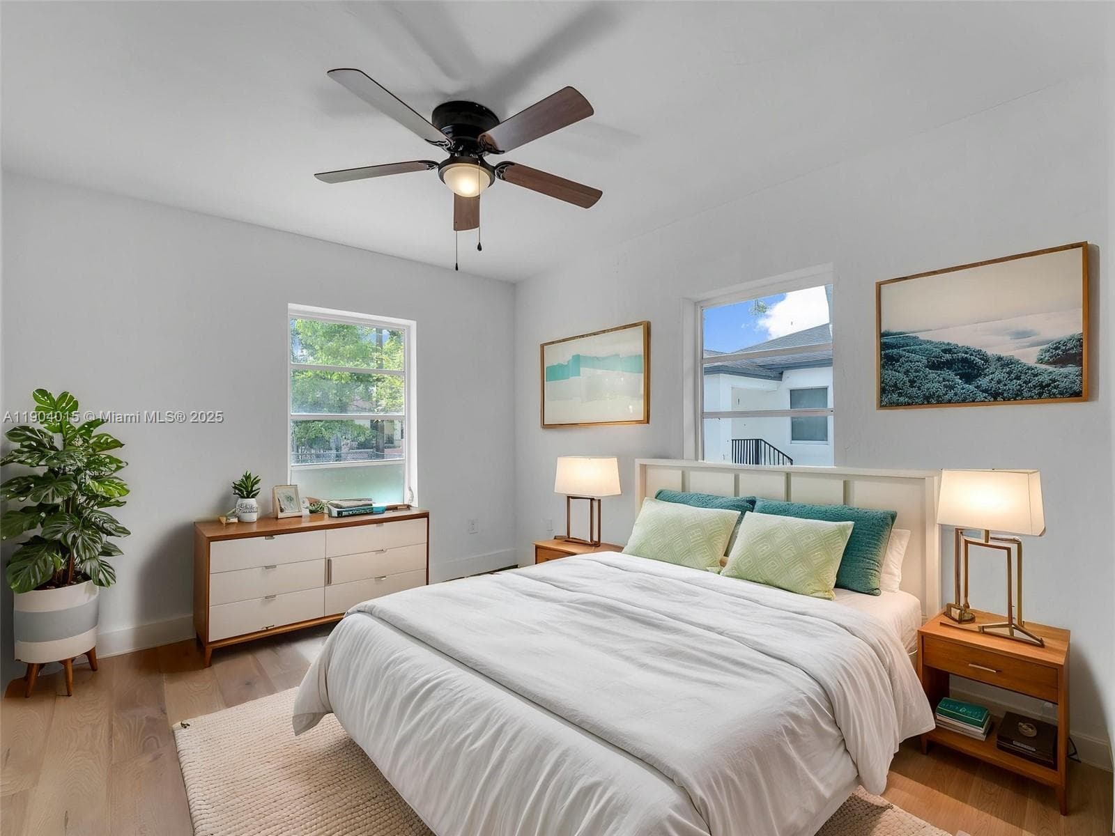 520 NW 32nd Pl, Miami FL 33125 — 30