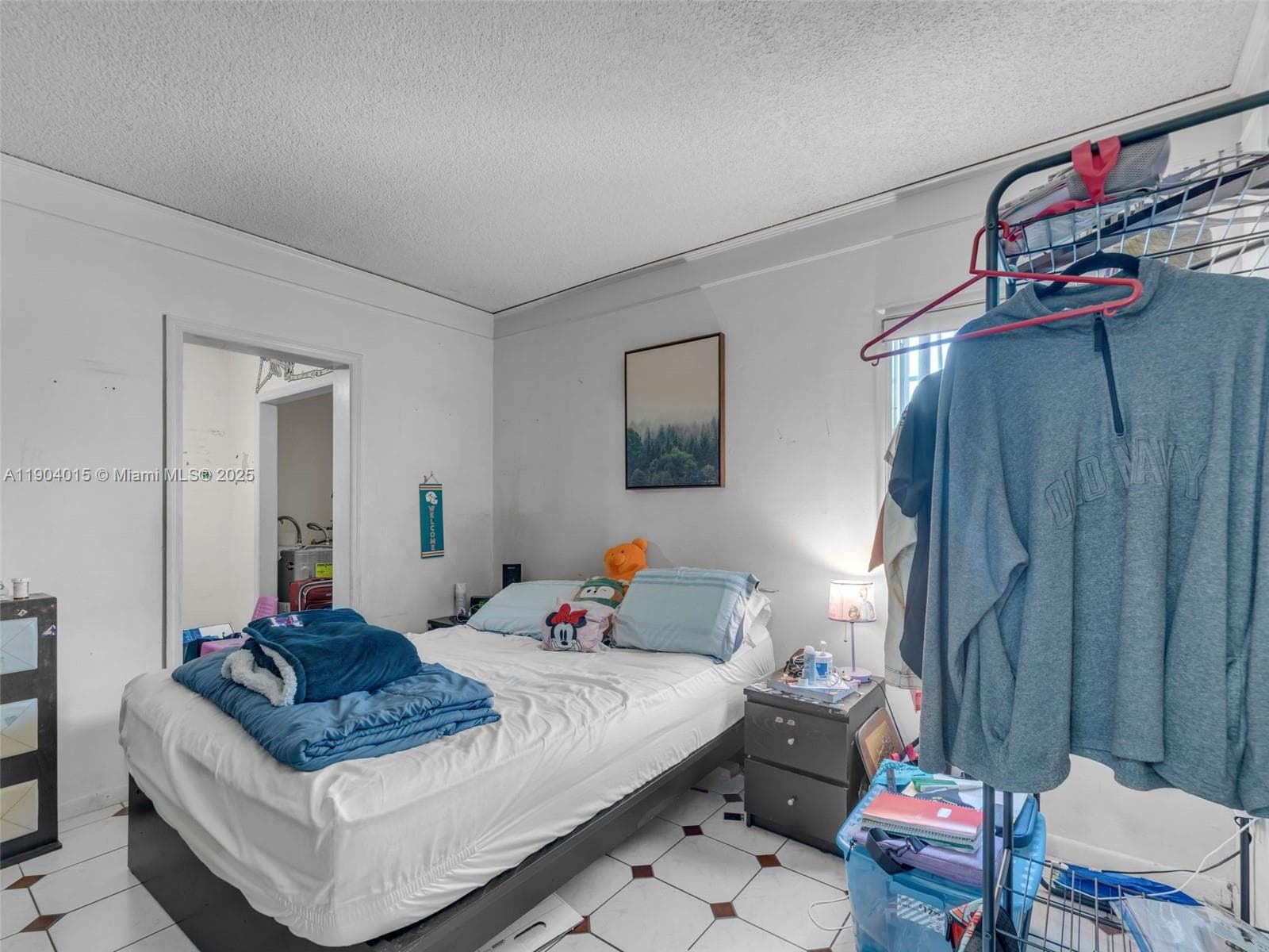 520 NW 32nd Pl, Miami FL 33125 — 61