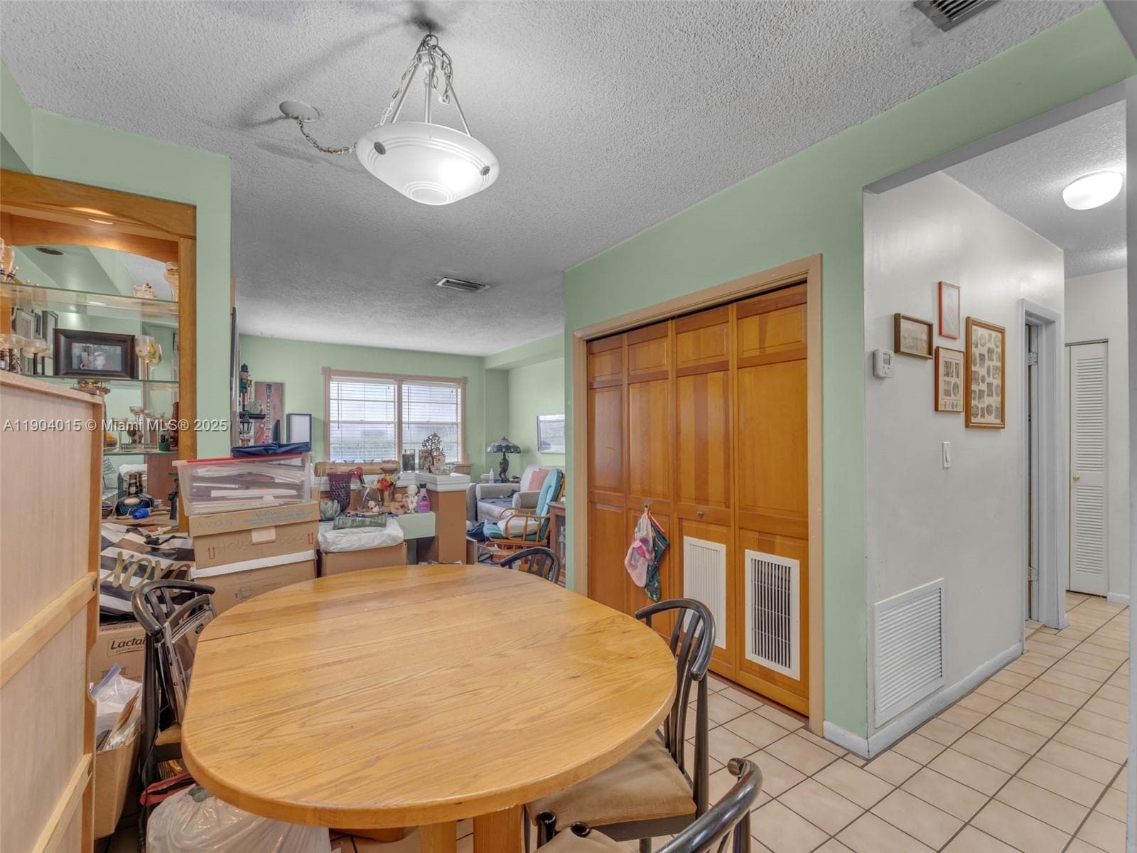 520 NW 32nd Pl, Miami FL 33125 — 48