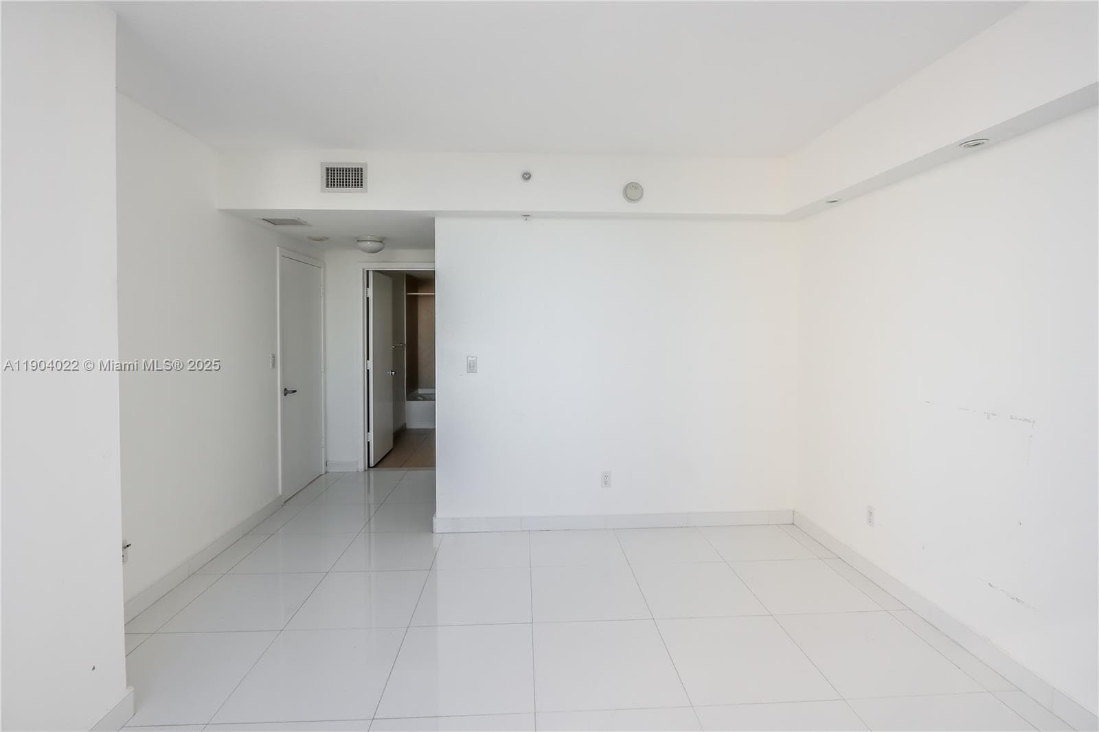 325 S Biscayne Blvd # 1722, Miami FL 33131 — 6