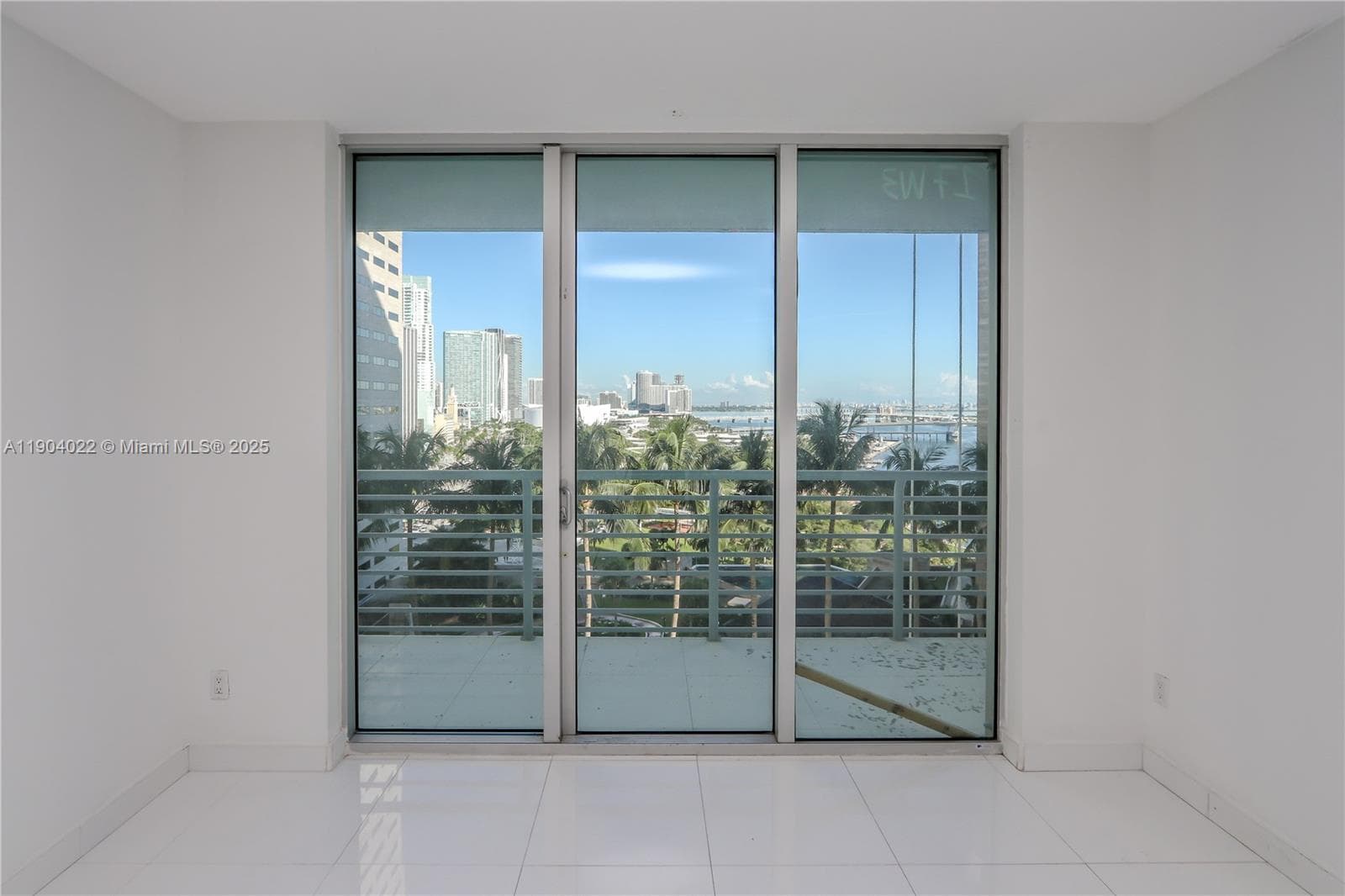 325 S Biscayne Blvd # 1722, Miami FL 33131 — 1