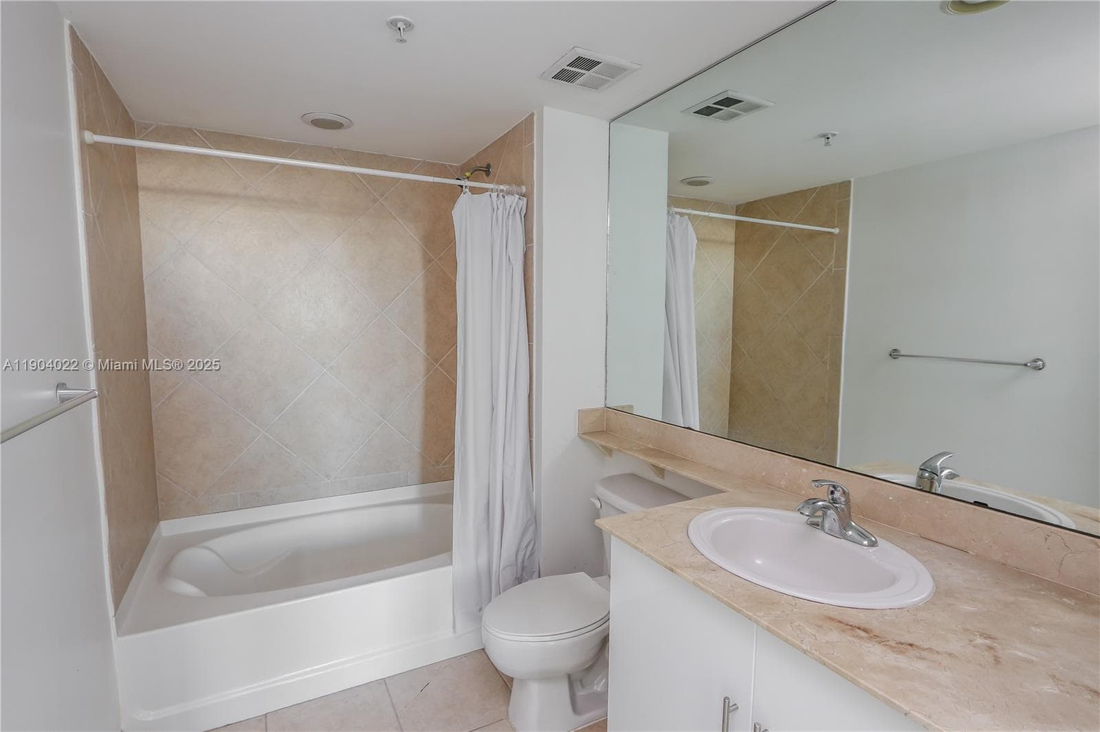 325 S Biscayne Blvd # 1722, Miami FL 33131 — 8