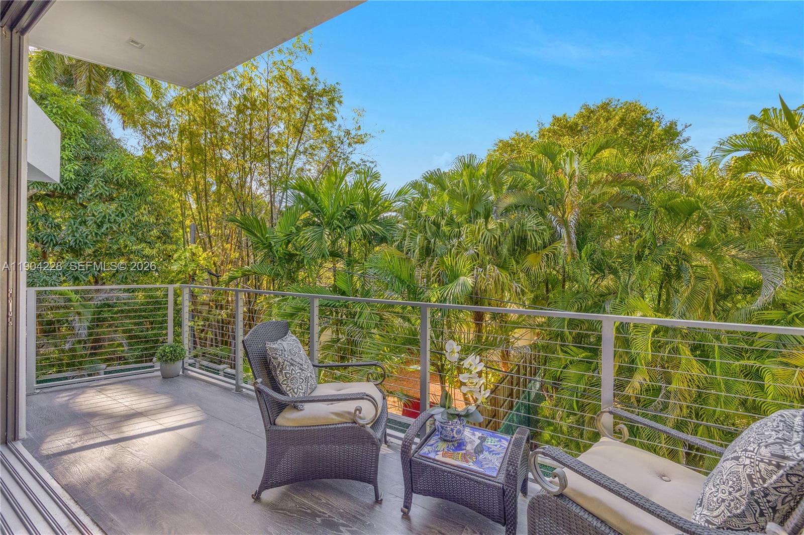 3764 Carmen Ct, Miami FL 33133 — 23