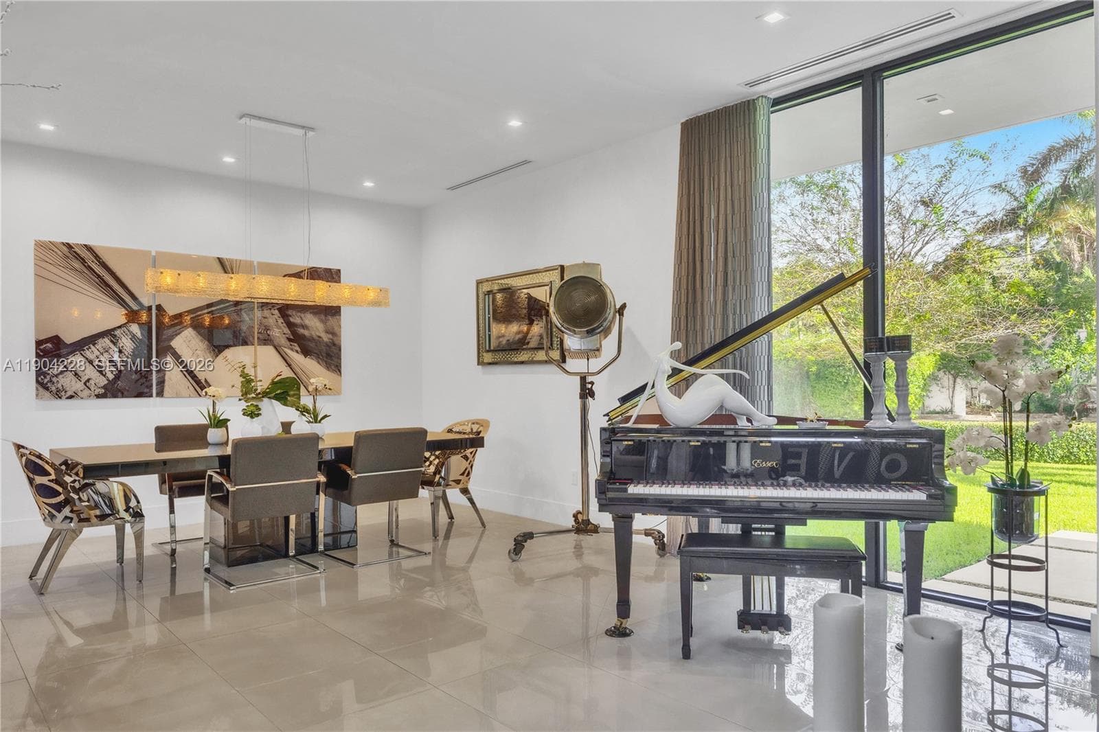 3764 Carmen Ct, Miami FL 33133 — 12