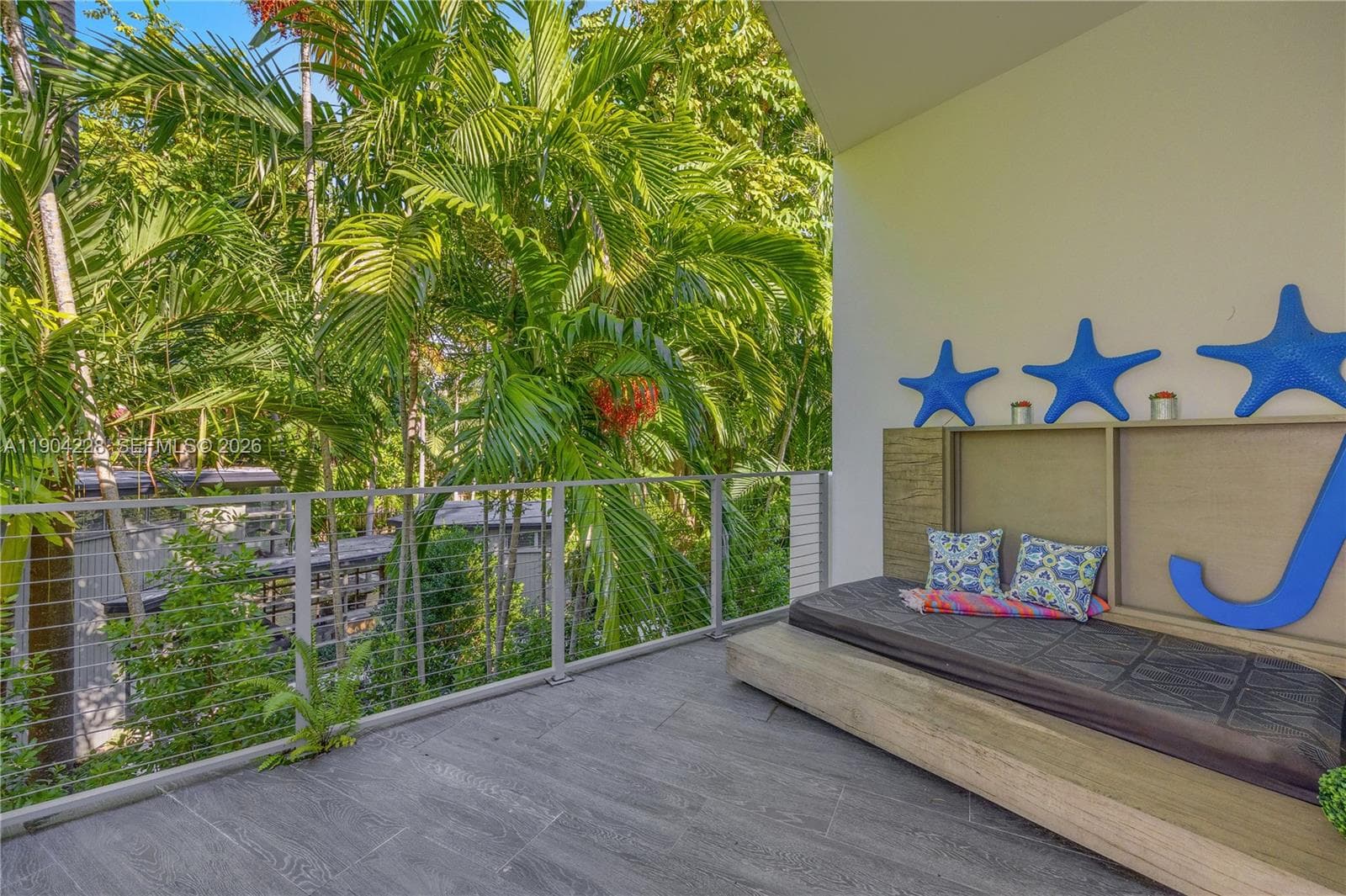 3764 Carmen Ct, Miami FL 33133 — 31