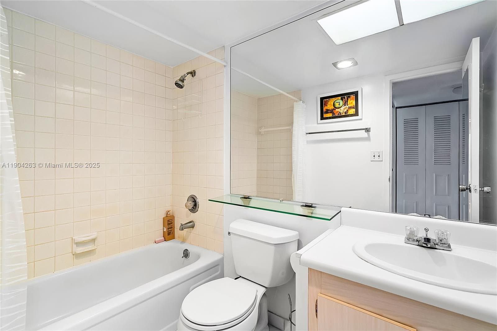 301 174th St # 2208, Sunny Isles Beach FL 33160 — 28