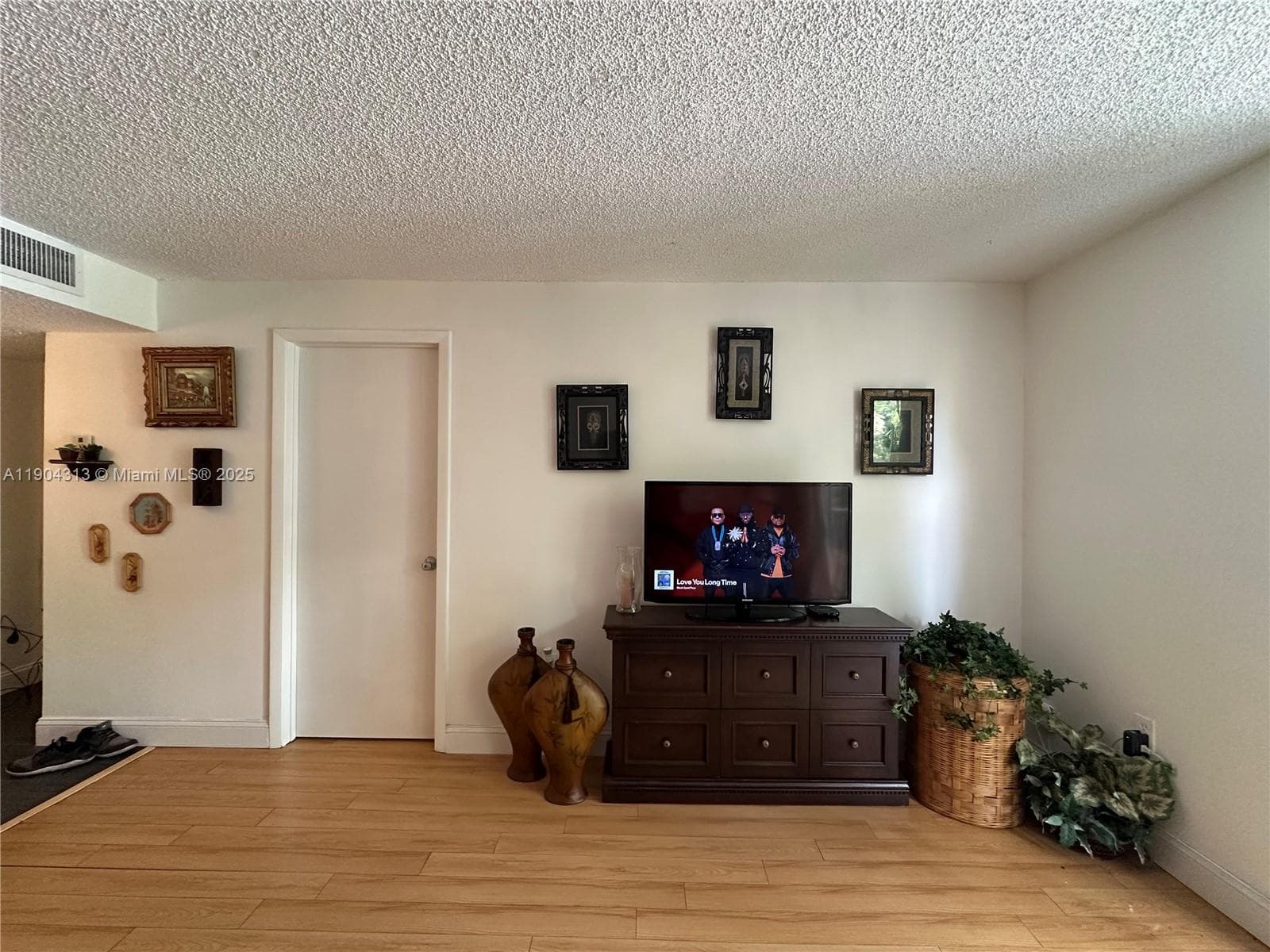 1720 NW N River Dr # 305, Miami FL 33125 — 15