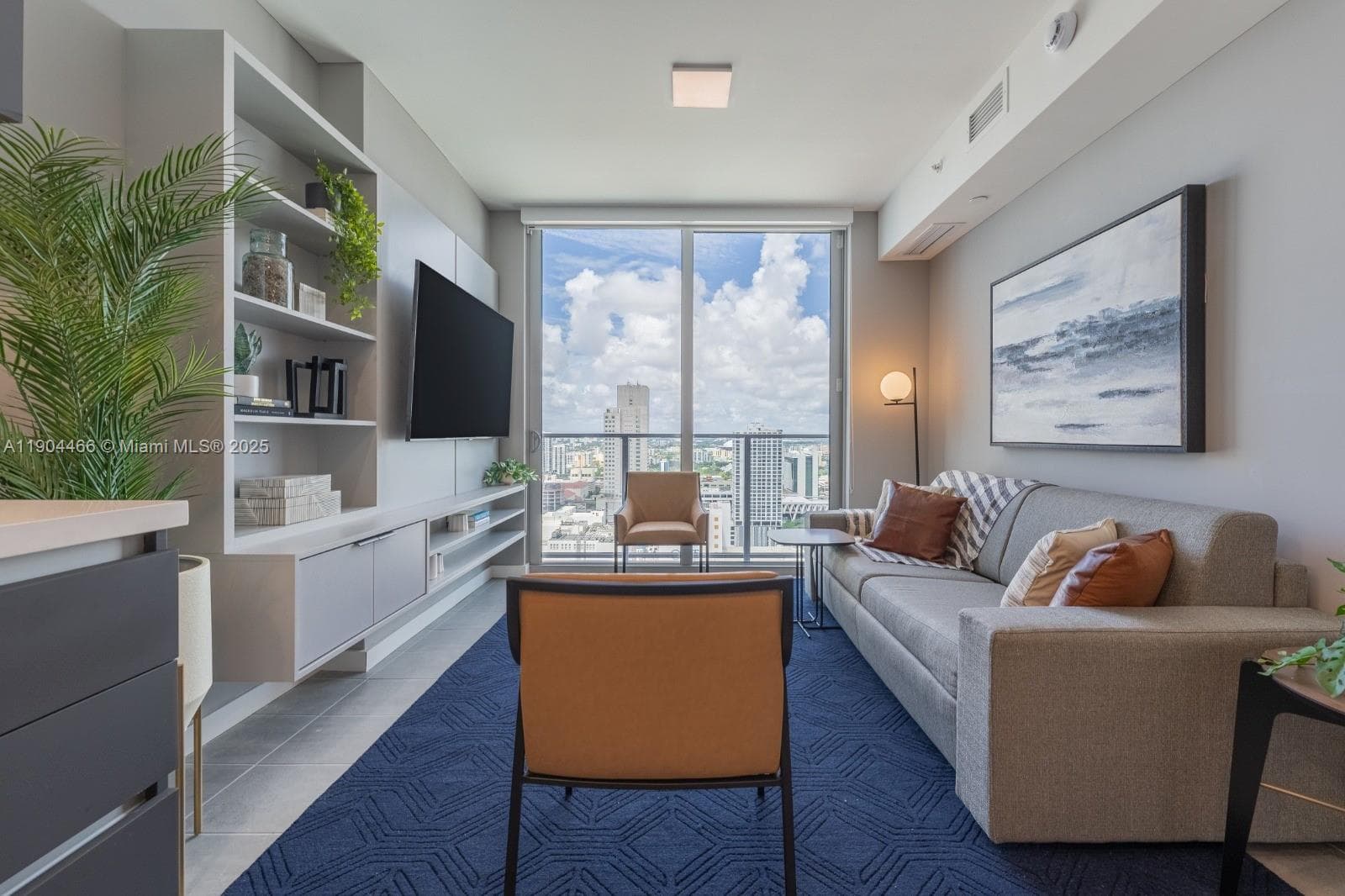 227 NE 2nd St # 3104, Miami FL 33132 — 6