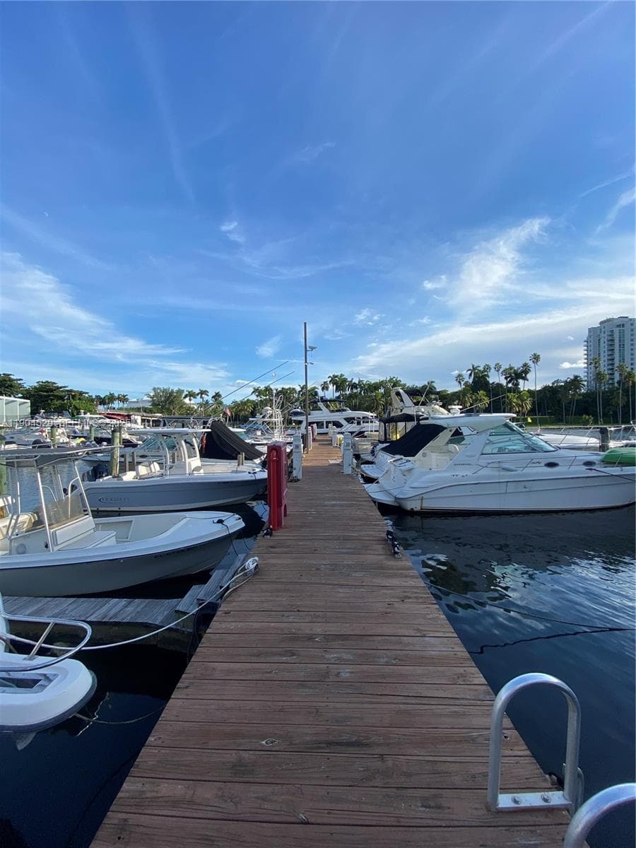 1700 NW North River Dr. #51, Miami FL 33125 — 15
