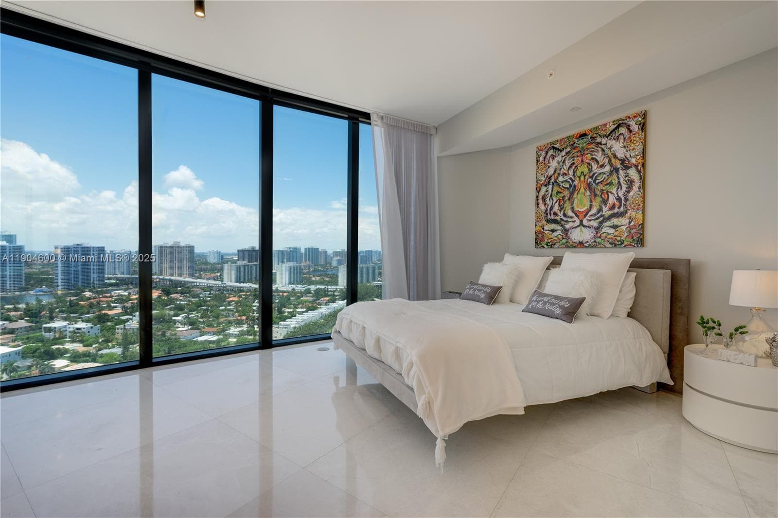 18555 Collins Ave # 2403, Sunny Isles Beach FL 33160 — 18
