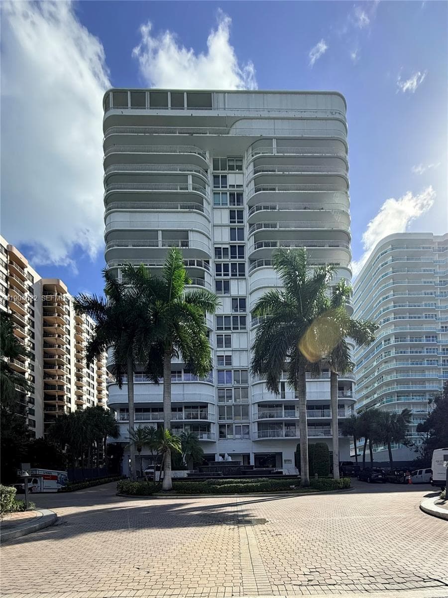 10155 Collins Ave # 906, Bal Harbour FL 33154 — 1