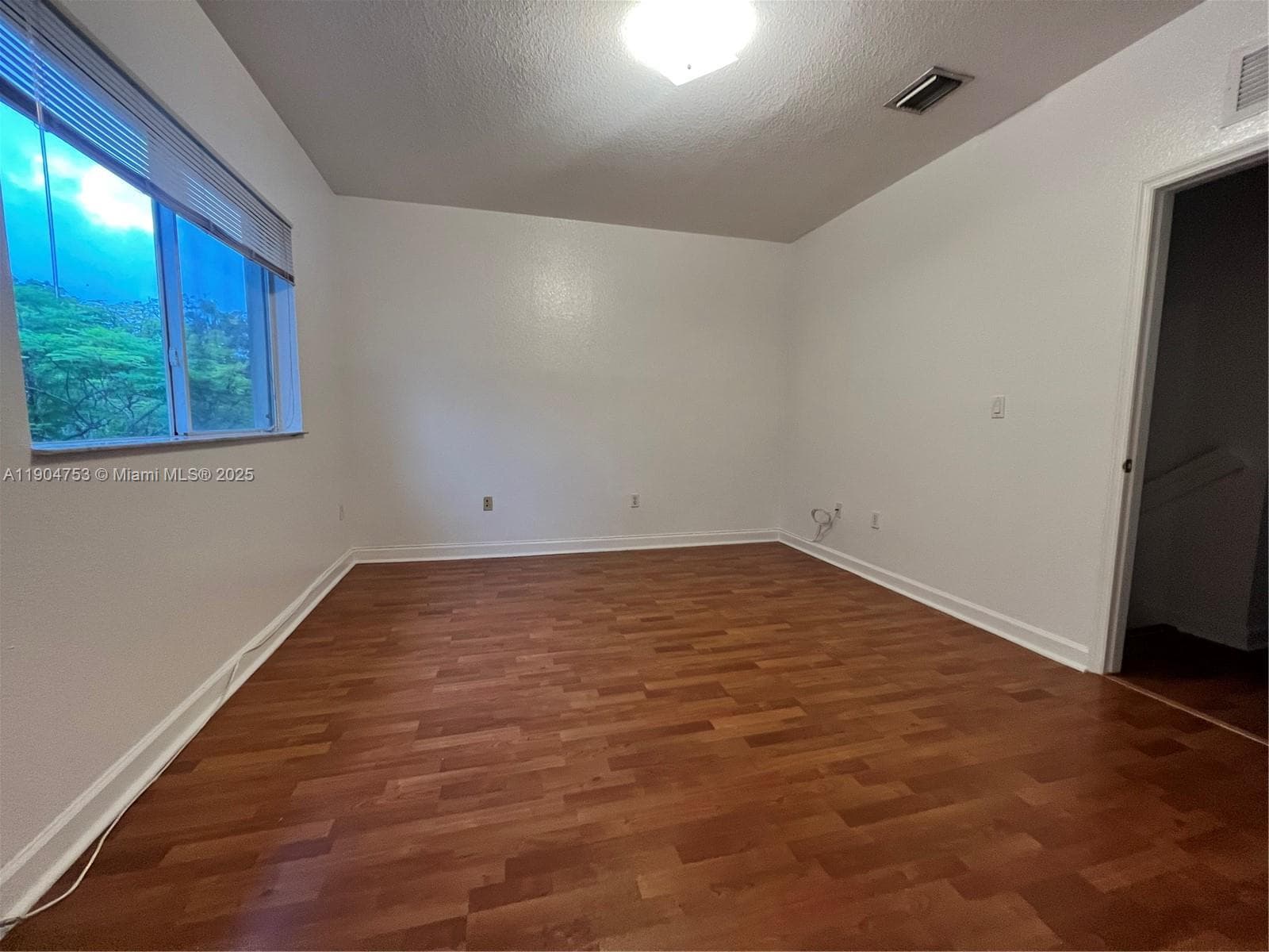 8564 SW 214th Way, Cutler Bay FL 33189 — 13