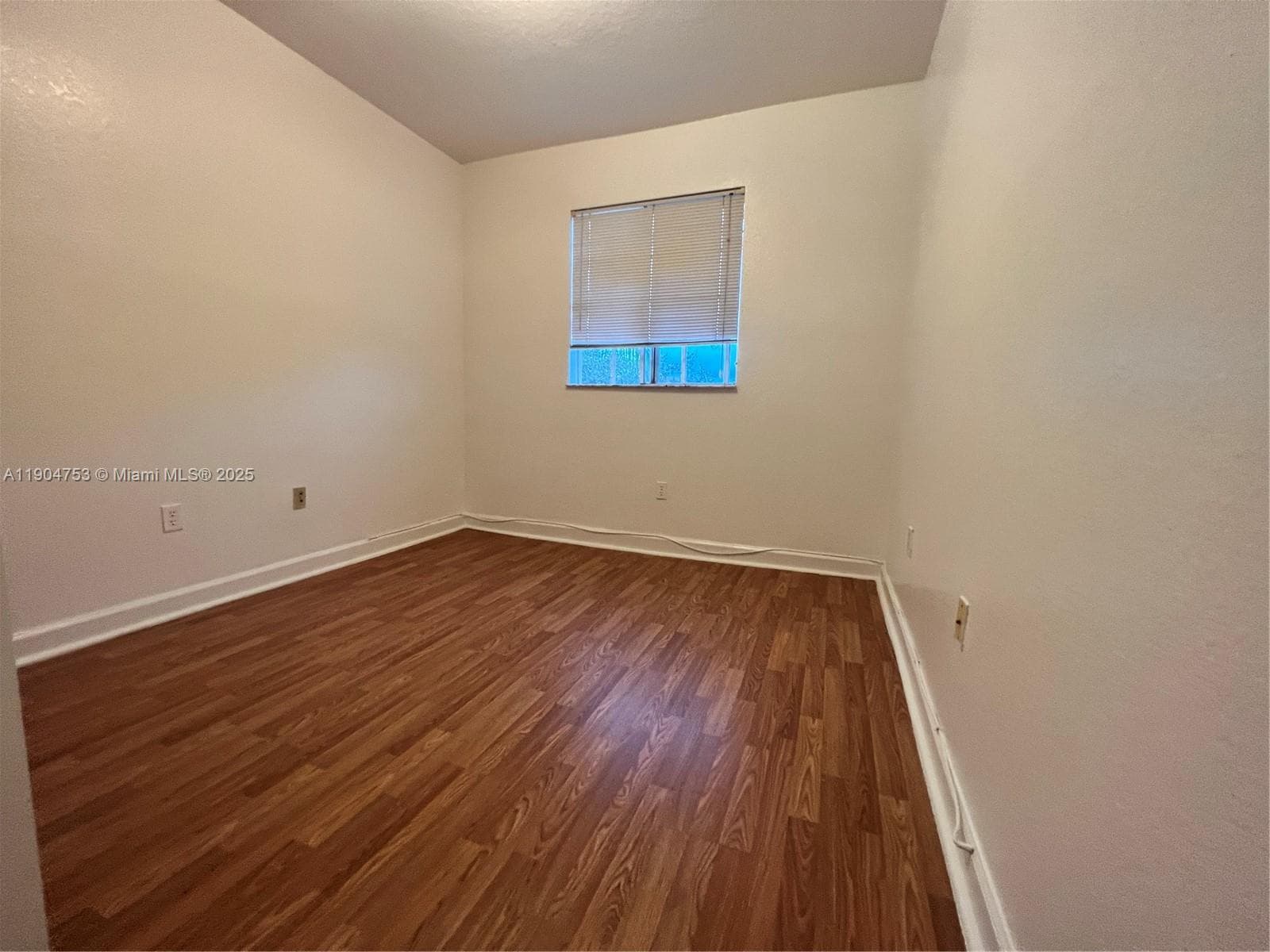 8564 SW 214th Way, Cutler Bay FL 33189 — 8