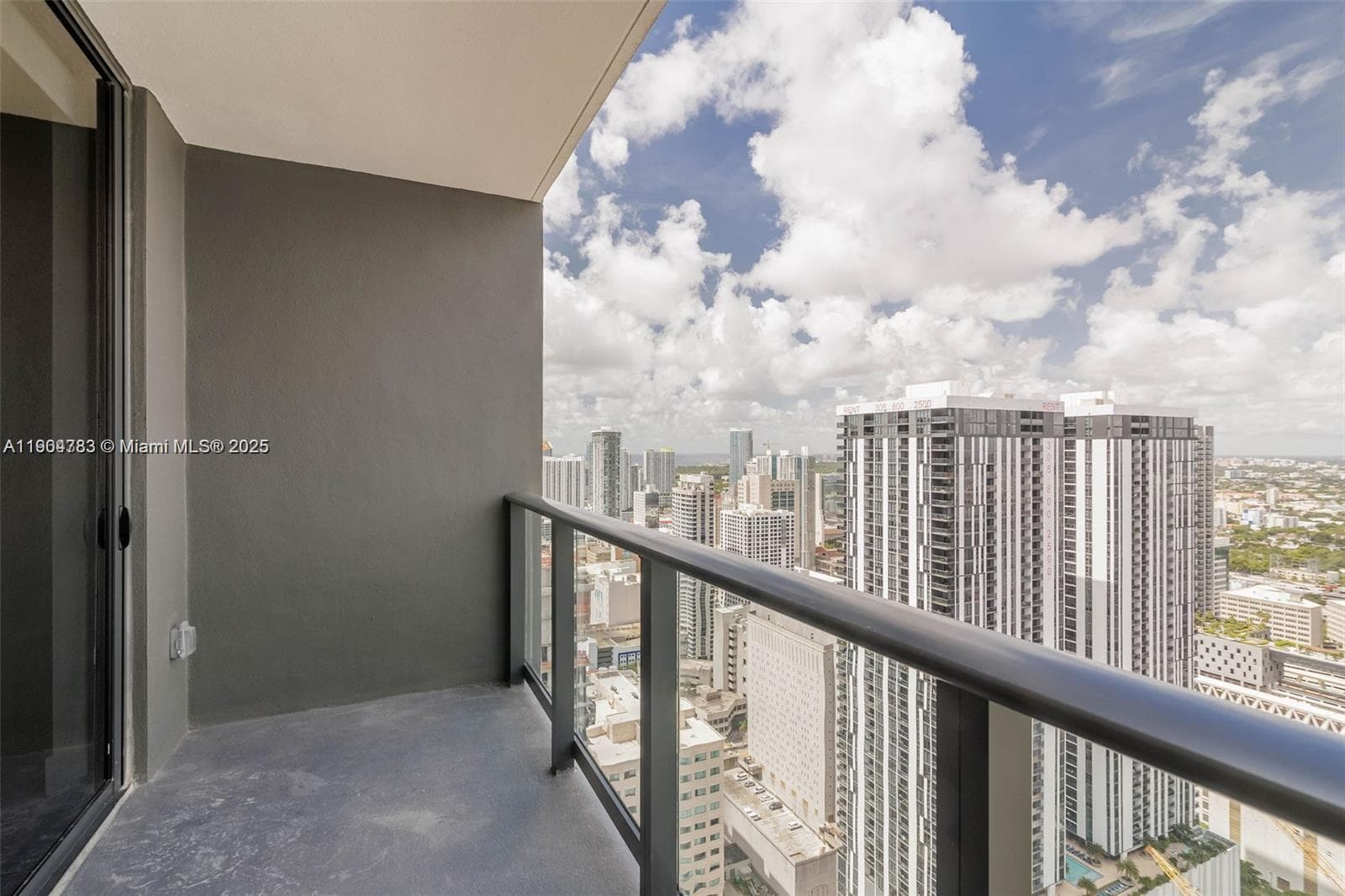 159 NE 6th St # 3404, Miami FL 33132 — 29