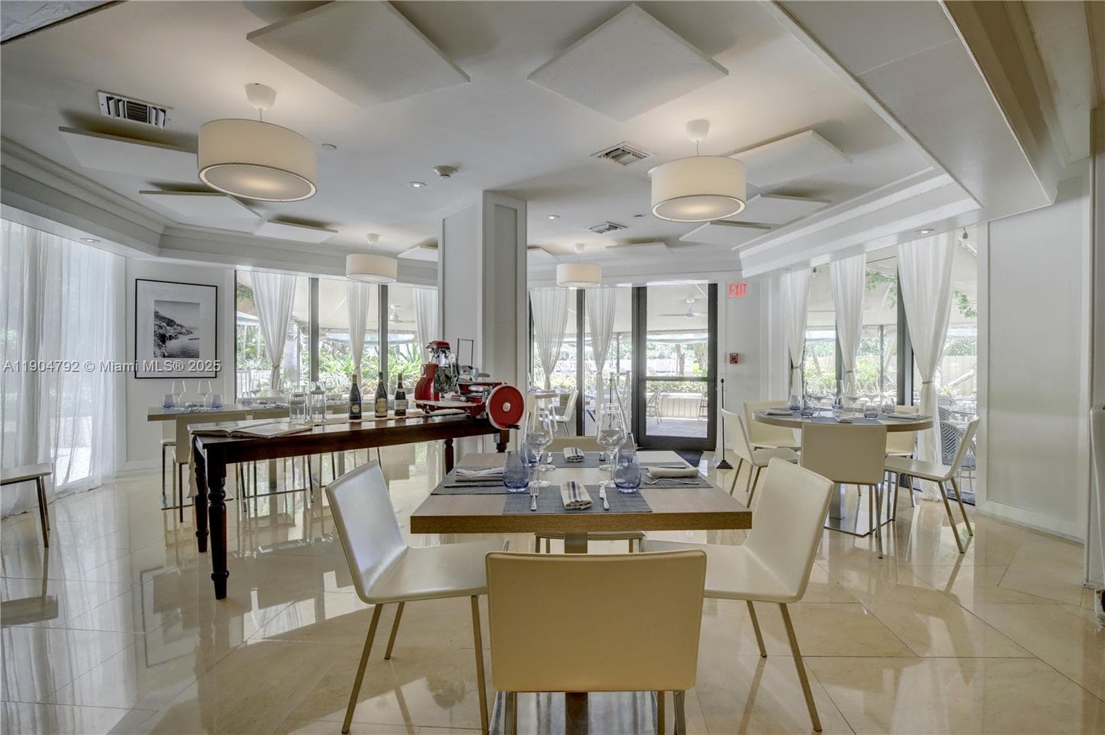 1121 Crandon Blvd # D608, Key Biscayne FL 33149 — 27