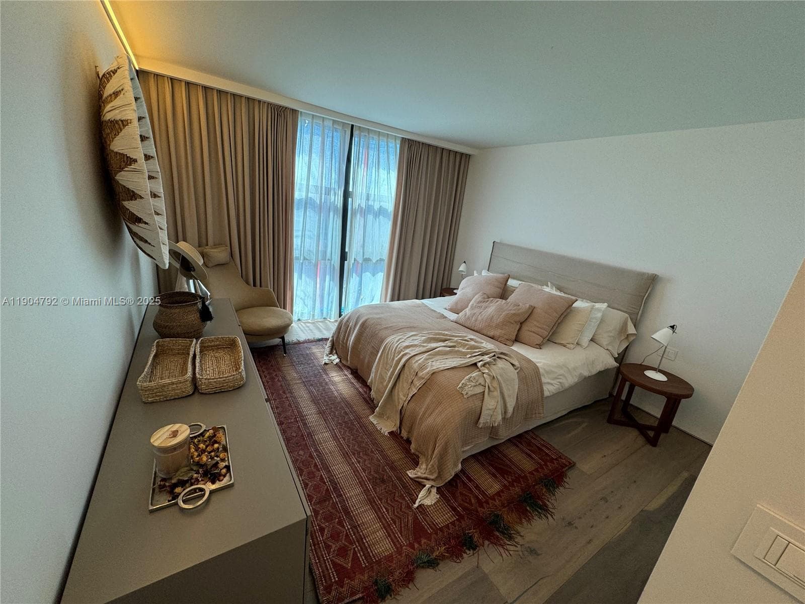 1121 Crandon Blvd # D608, Key Biscayne FL 33149 — 16