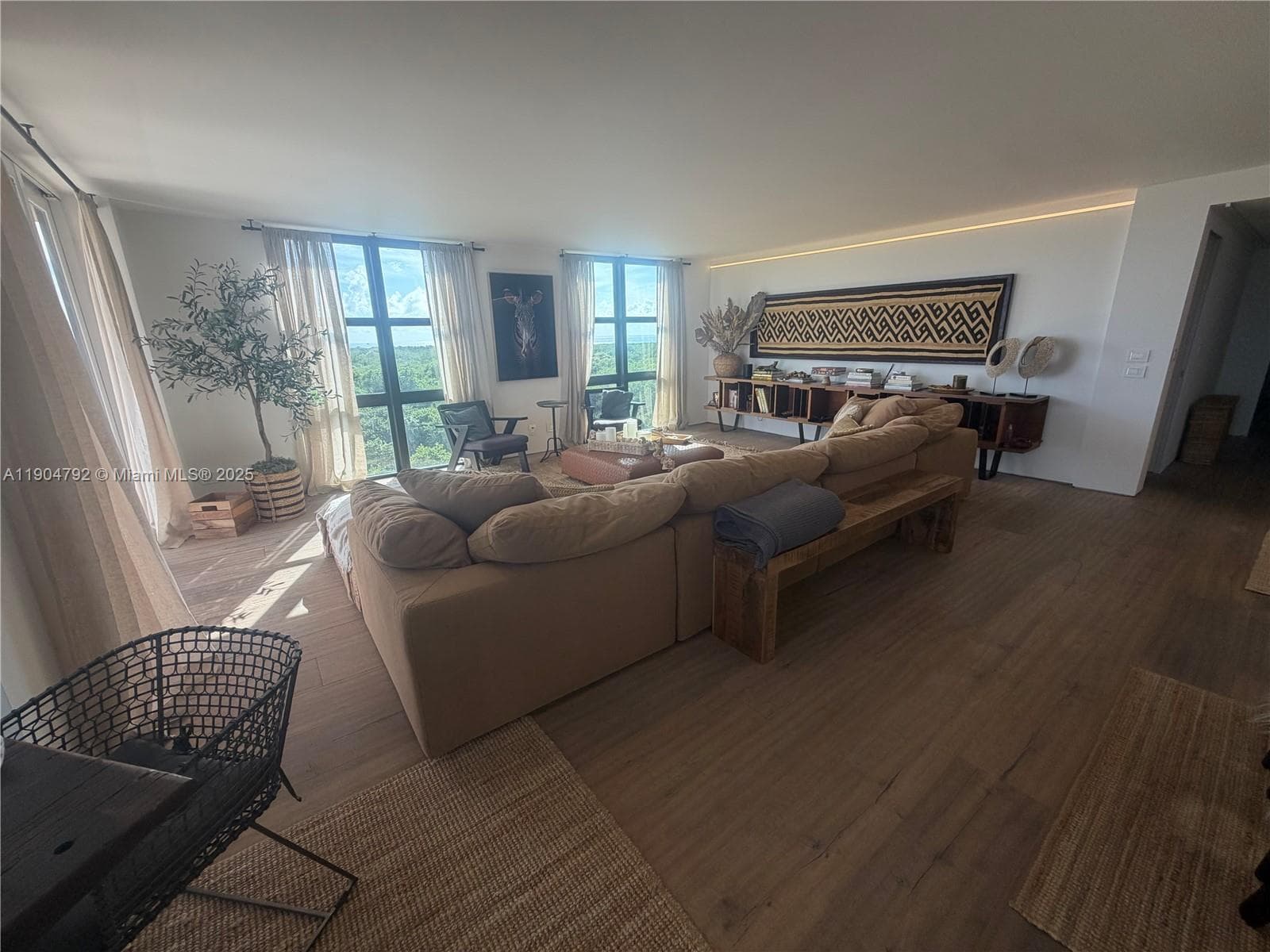 1121 Crandon Blvd # D608, Key Biscayne FL 33149 — 7