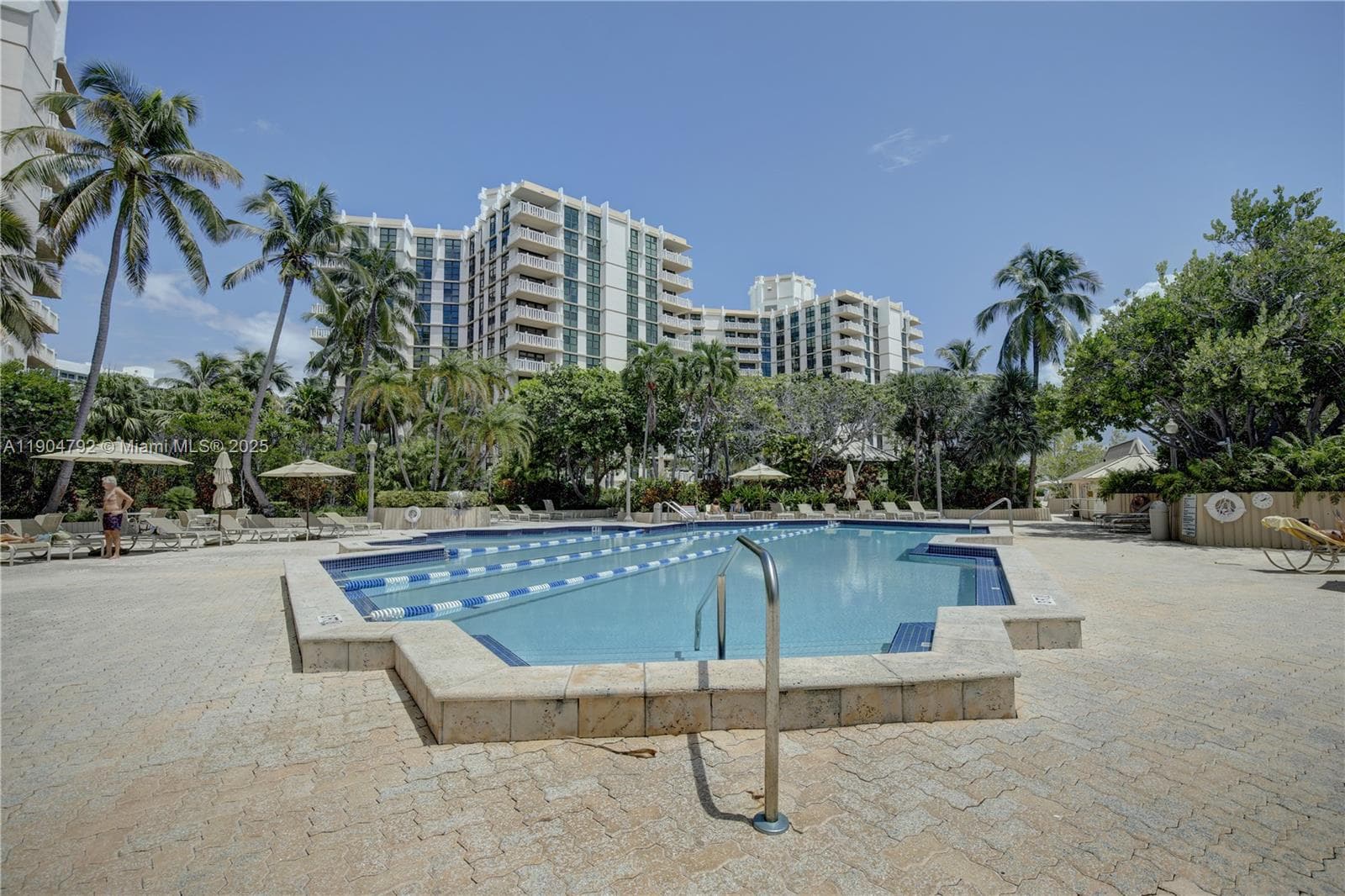 1121 Crandon Blvd # D608, Key Biscayne FL 33149 — 34
