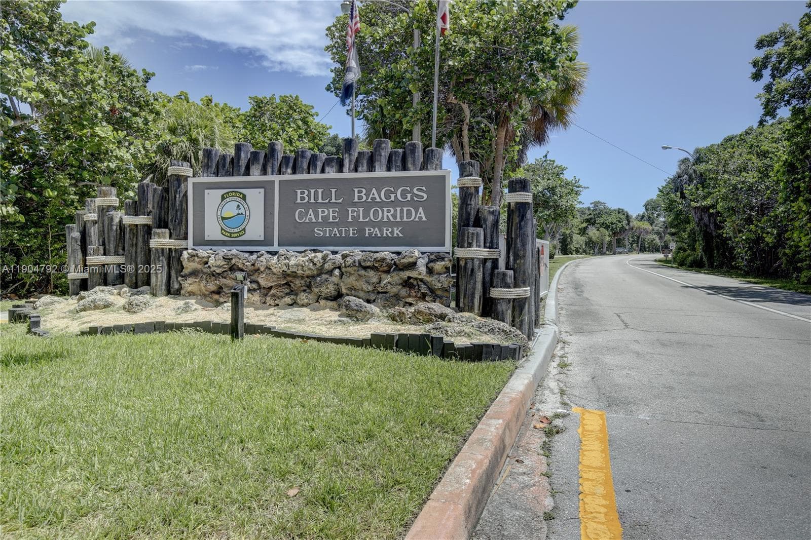 1121 Crandon Blvd # D608, Key Biscayne FL 33149 — 21