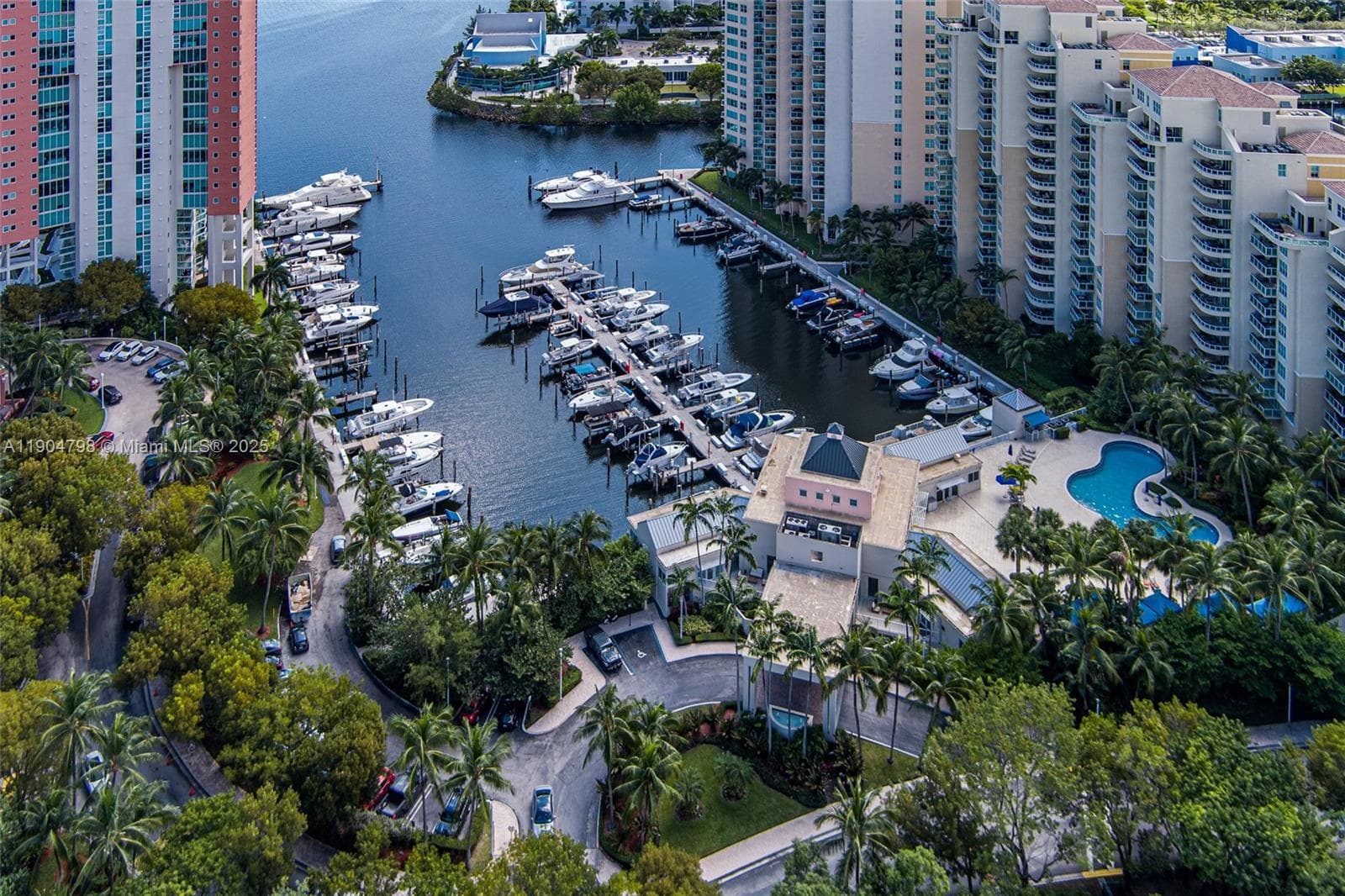 3370 Hidden Bay Dr # 303, Aventura FL 33180 — 2