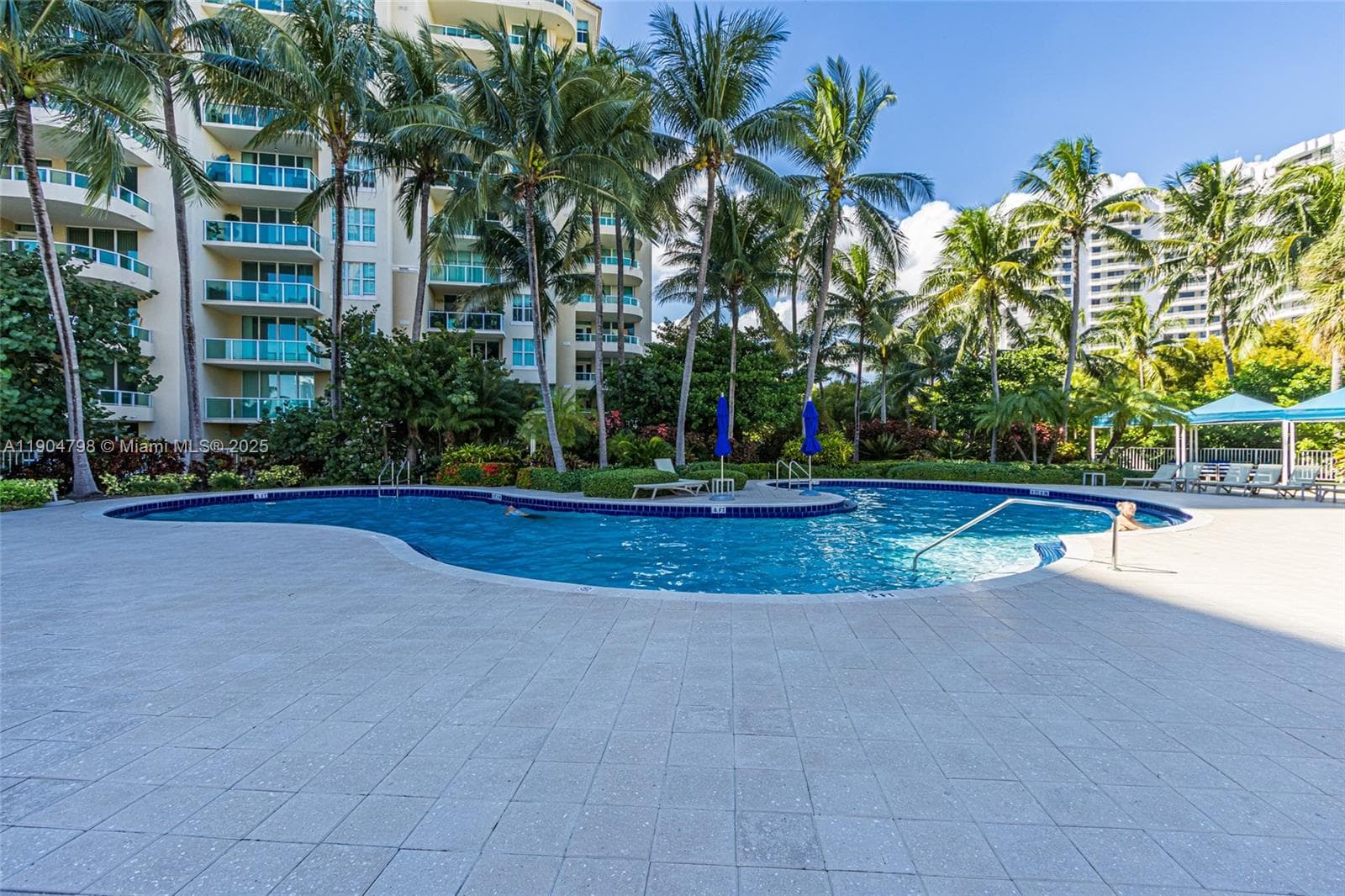 3370 Hidden Bay Dr # 303, Aventura FL 33180 — 47