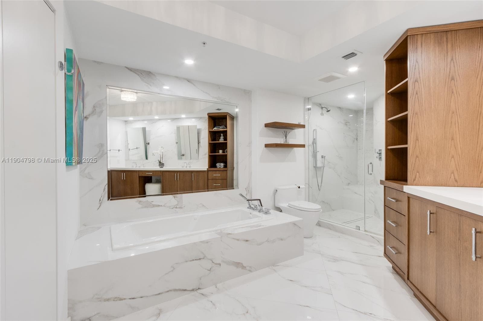 3370 Hidden Bay Dr # 303, Aventura FL 33180 — 26