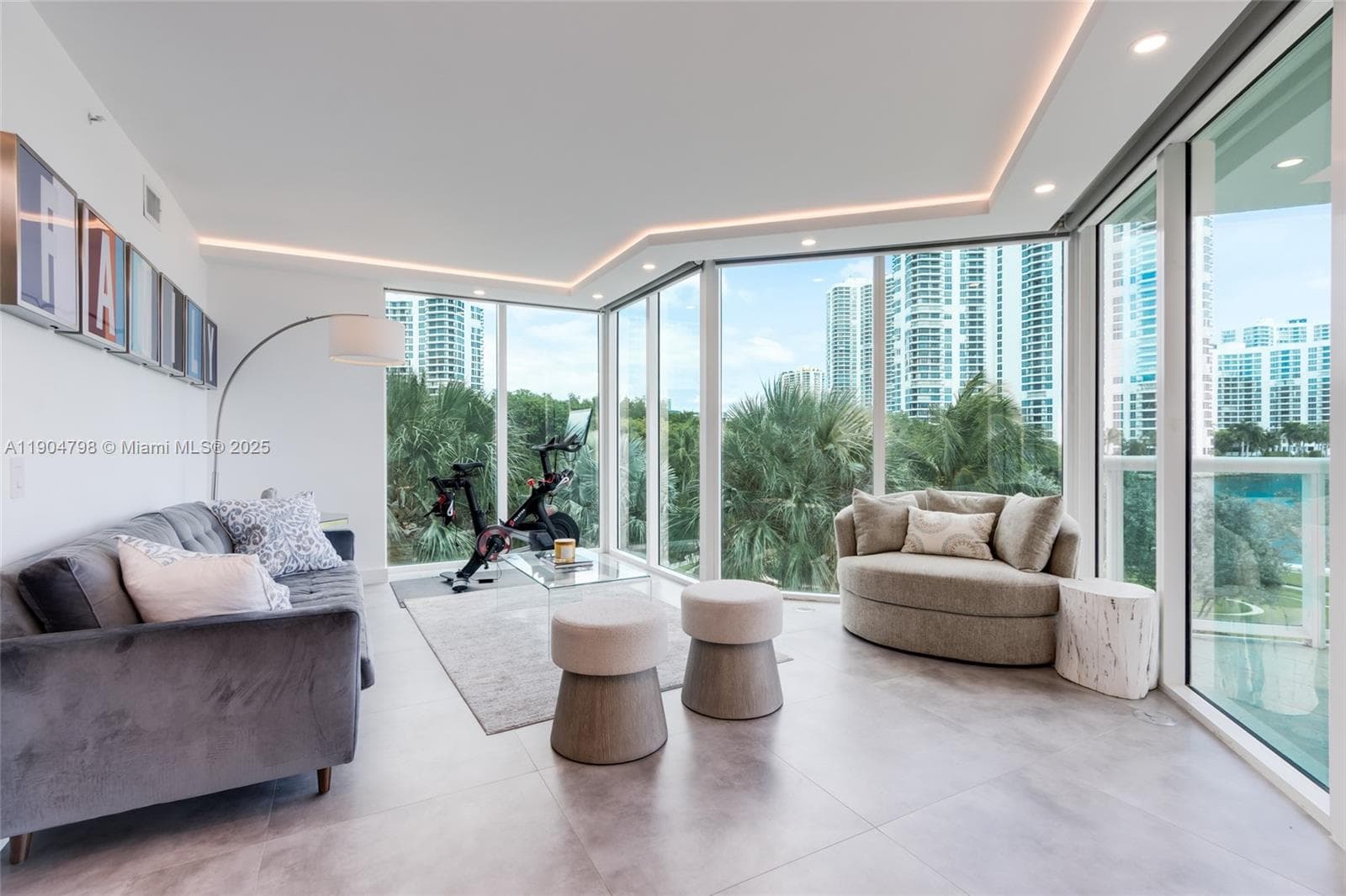3370 Hidden Bay Dr # 303, Aventura FL 33180 — 10