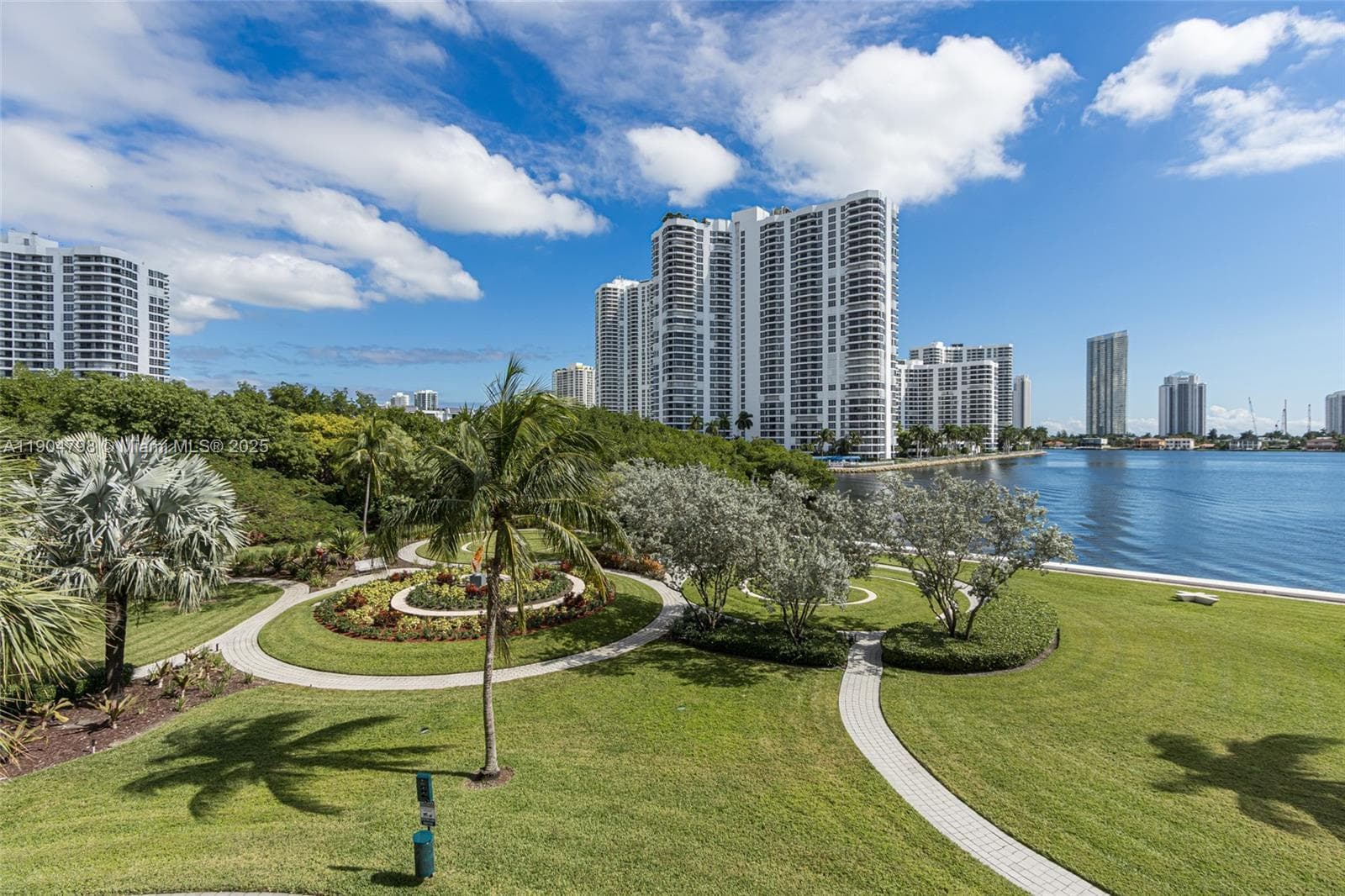 3370 Hidden Bay Dr # 303, Aventura FL 33180 — 39