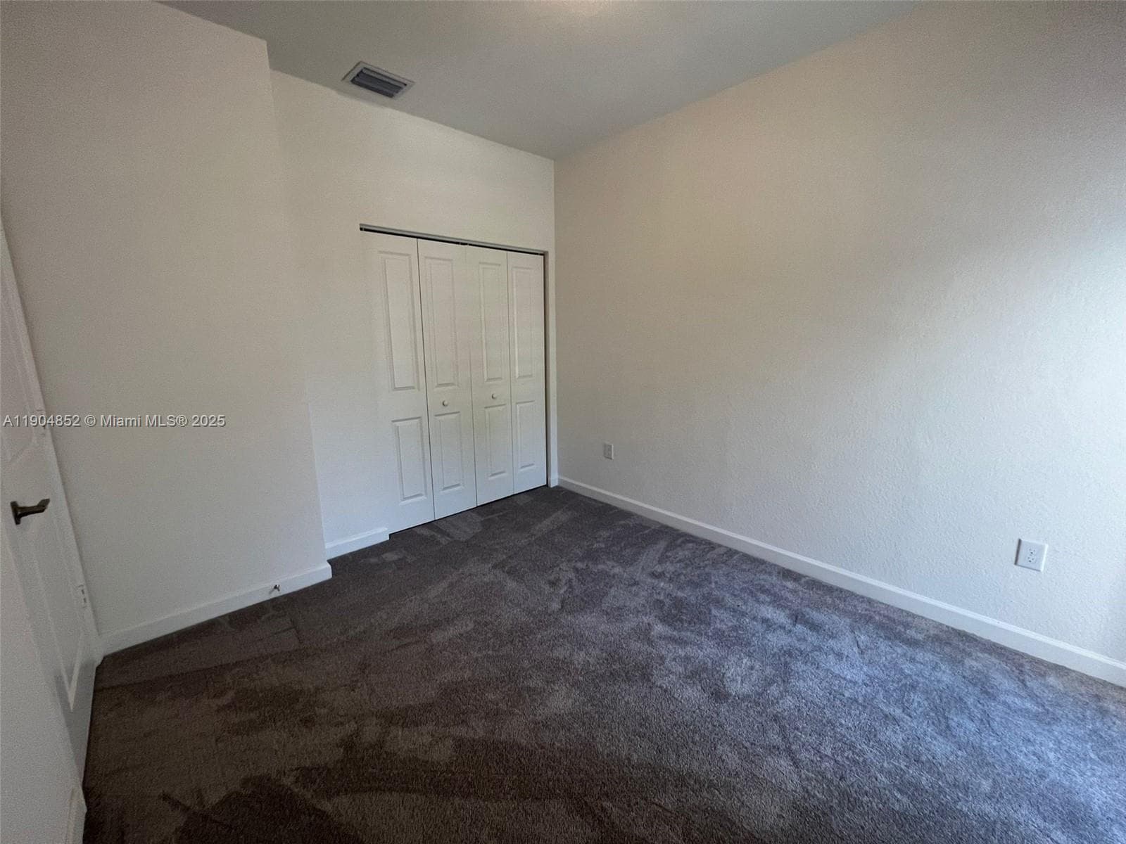 875 NE 211TH ST # 0, Miami FL 33179 — 17