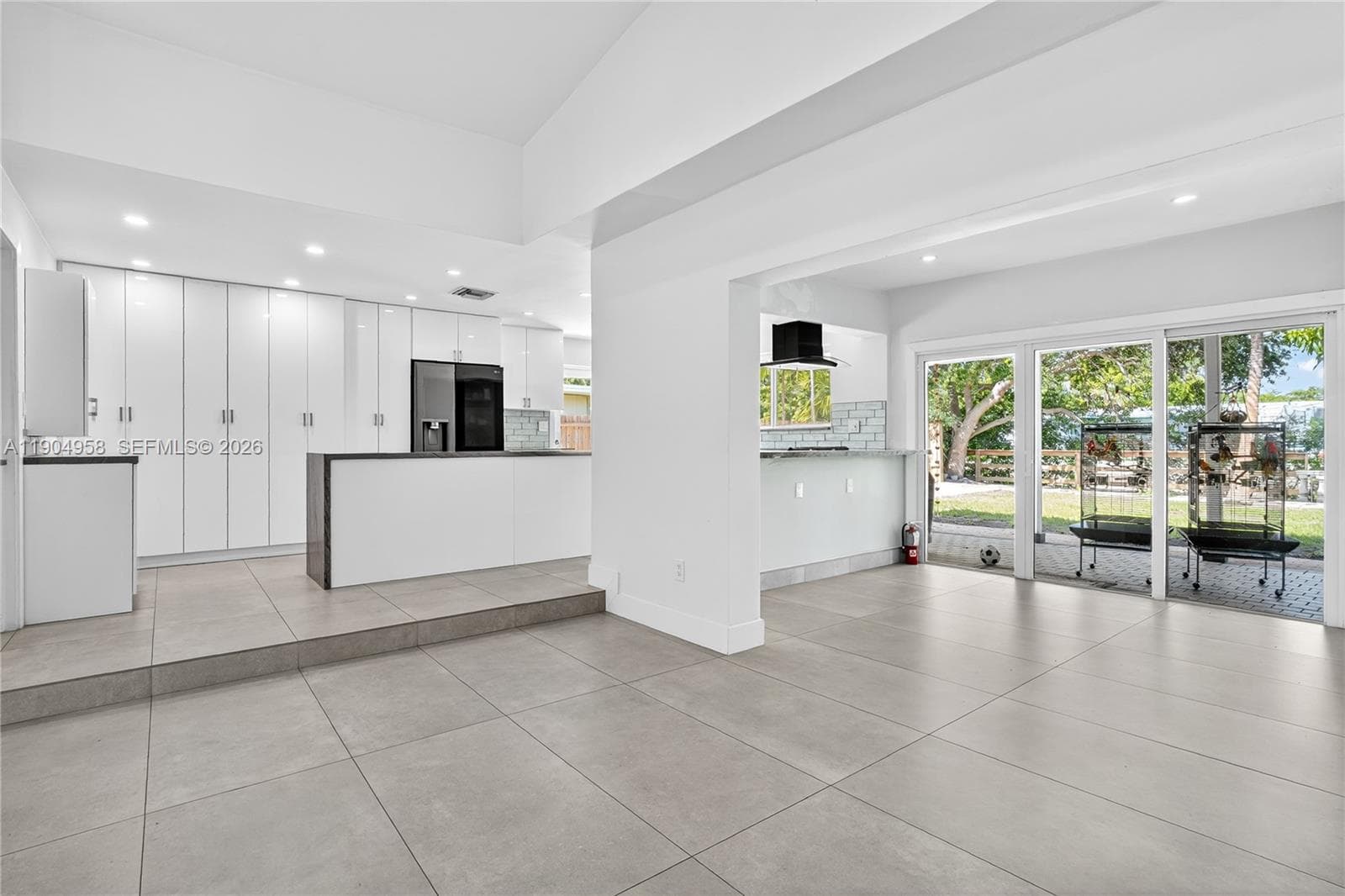 2325 NE 194 Street, Miami FL 33180 — 12