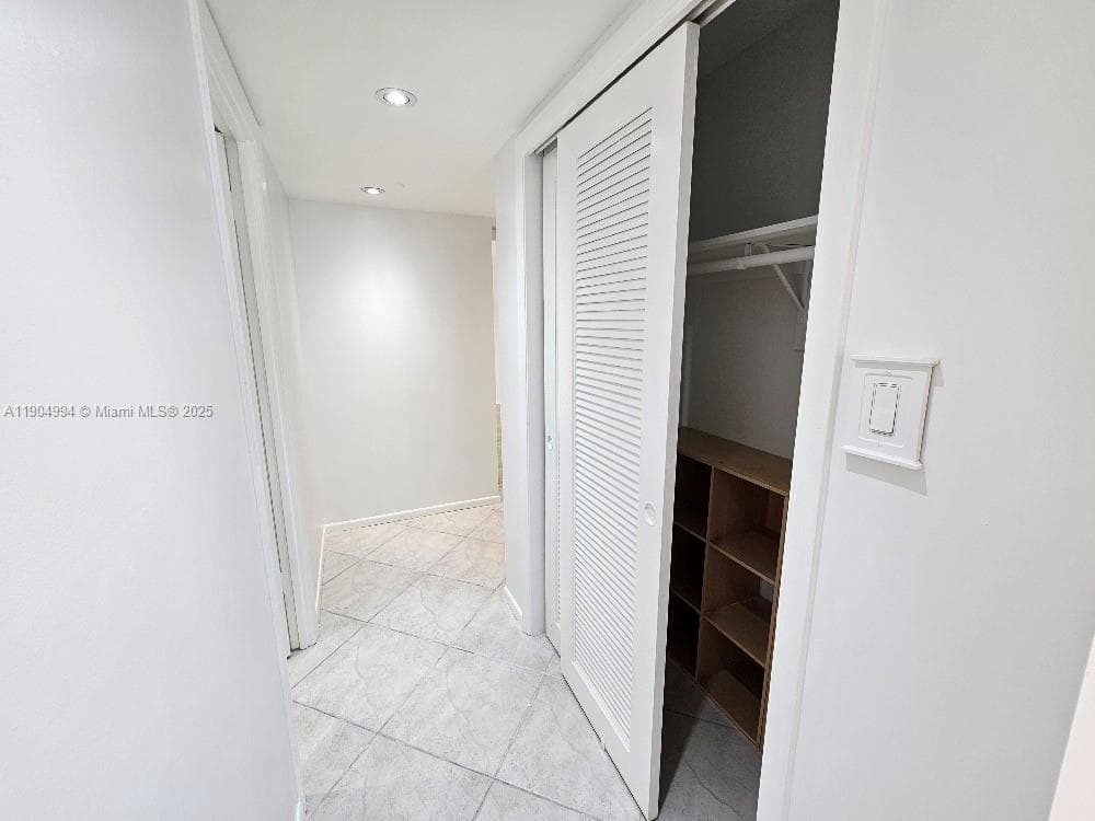 18041 Biscayne Blvd # 204, Aventura FL 33160 — 13