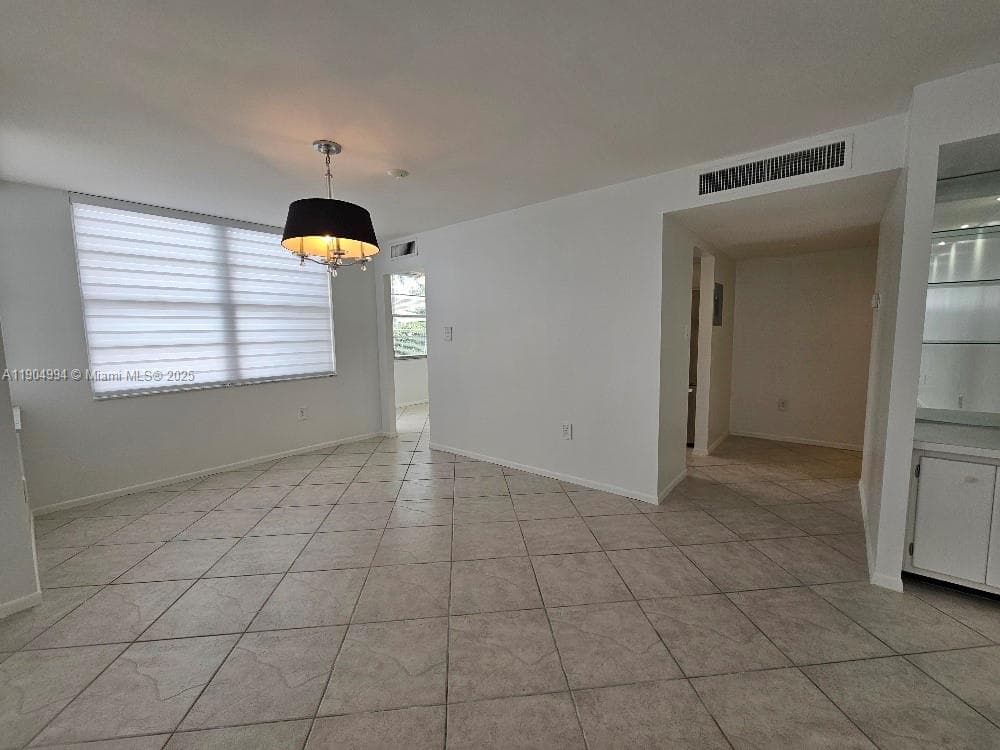 18041 Biscayne Blvd # 204, Aventura FL 33160 — 9