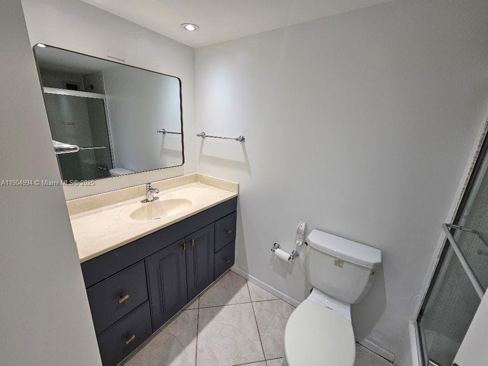 18041 Biscayne Blvd # 204, Aventura FL 33160 — 14