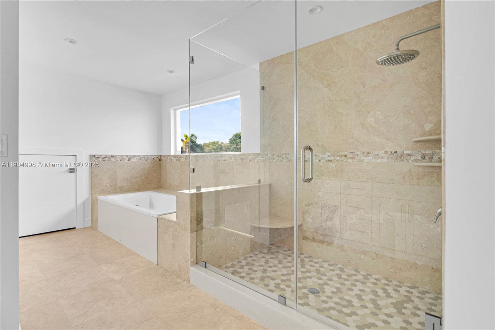 425 SW 129th Ave, Miami FL 33184 — 16