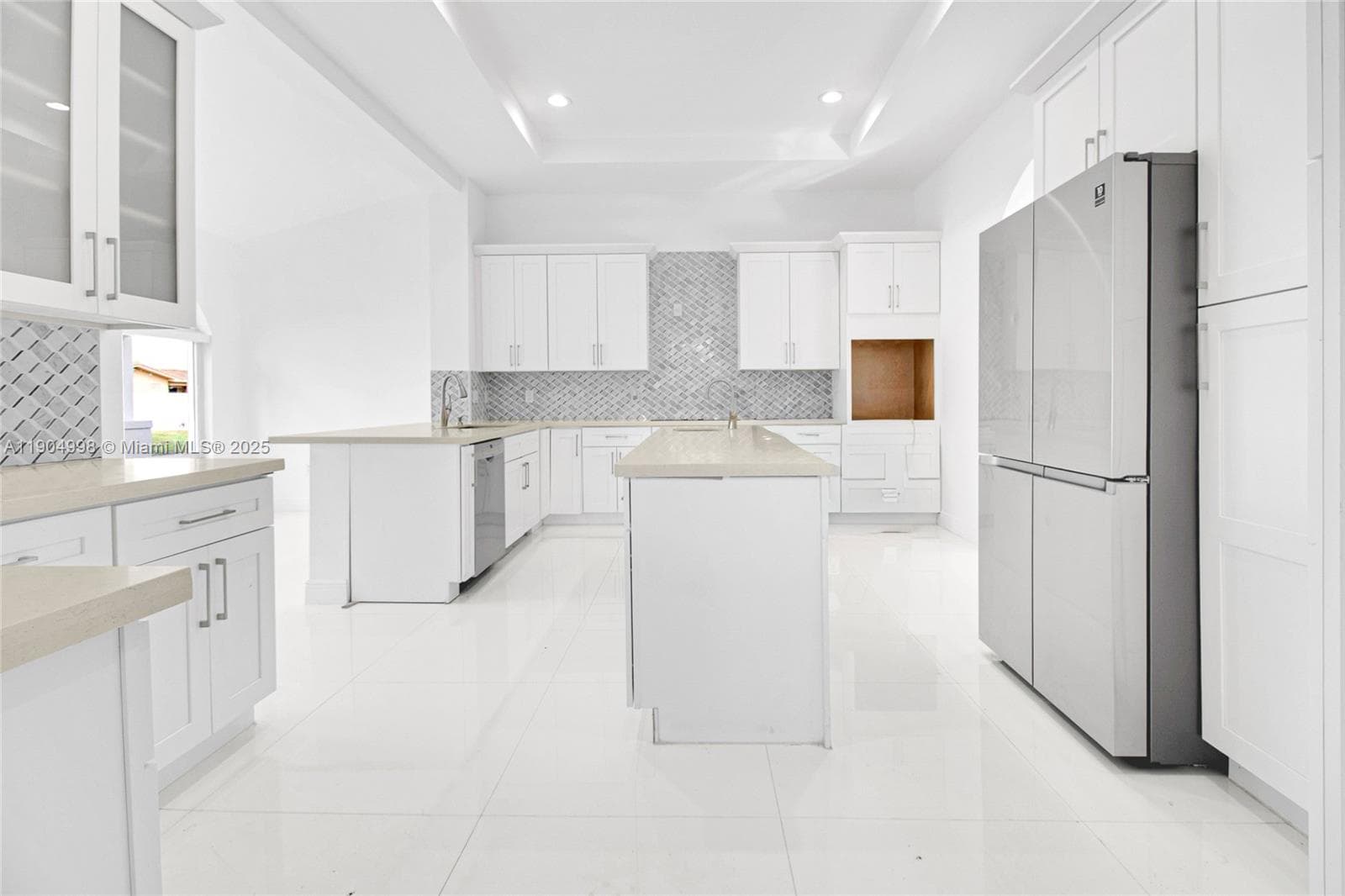 425 SW 129th Ave, Miami FL 33184 — 10