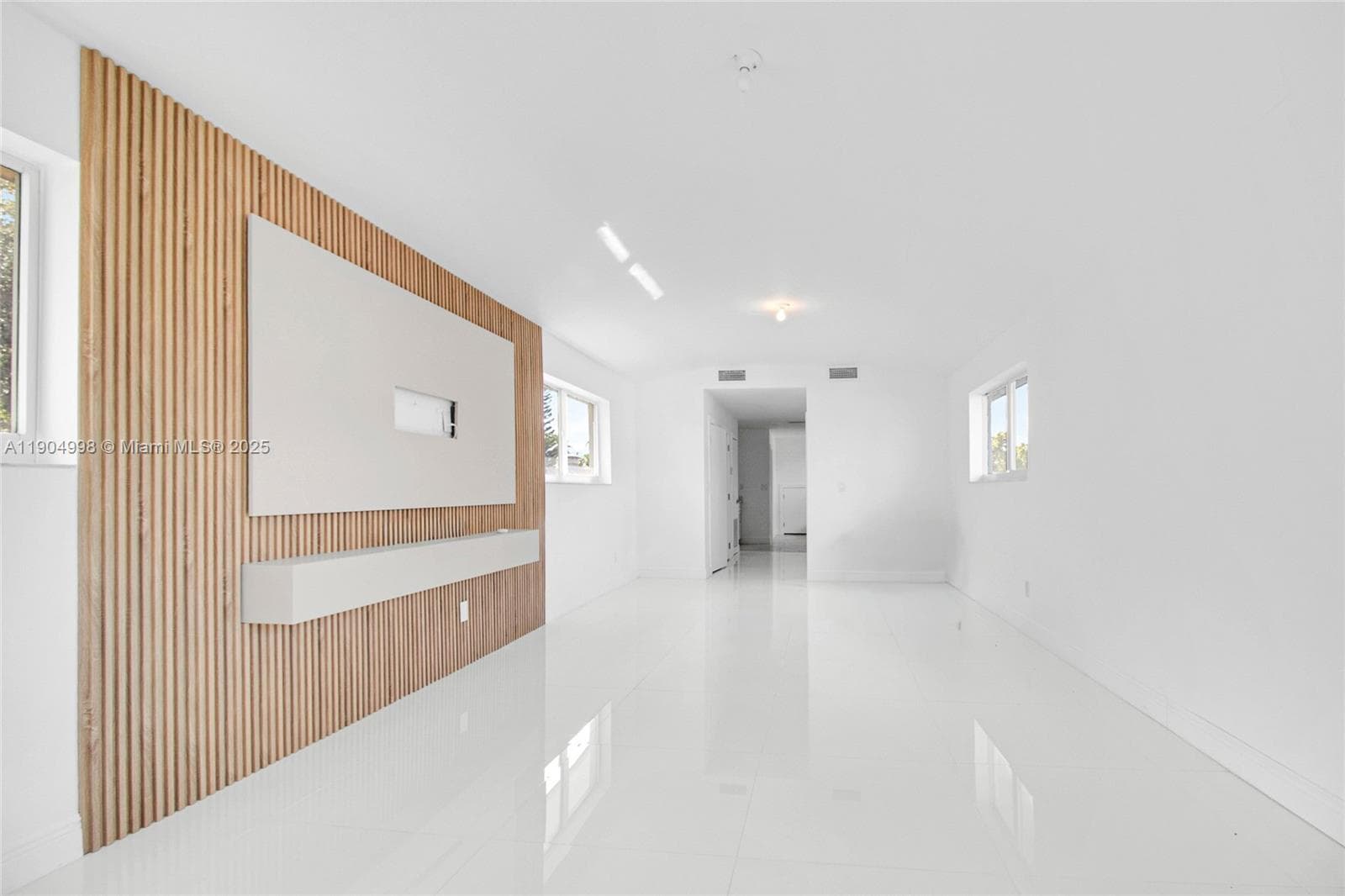 425 SW 129th Ave, Miami FL 33184 — 15