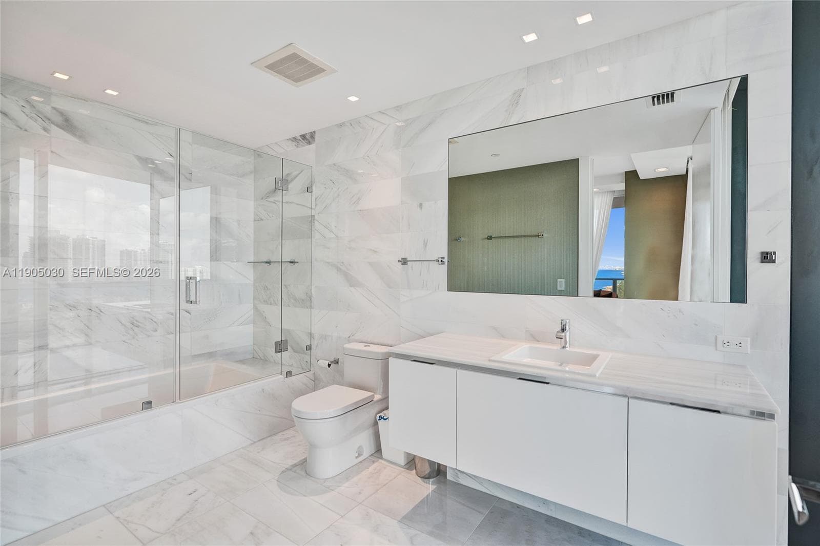 19575 Collins Ave # 16, Sunny Isles Beach FL 33160 — 36