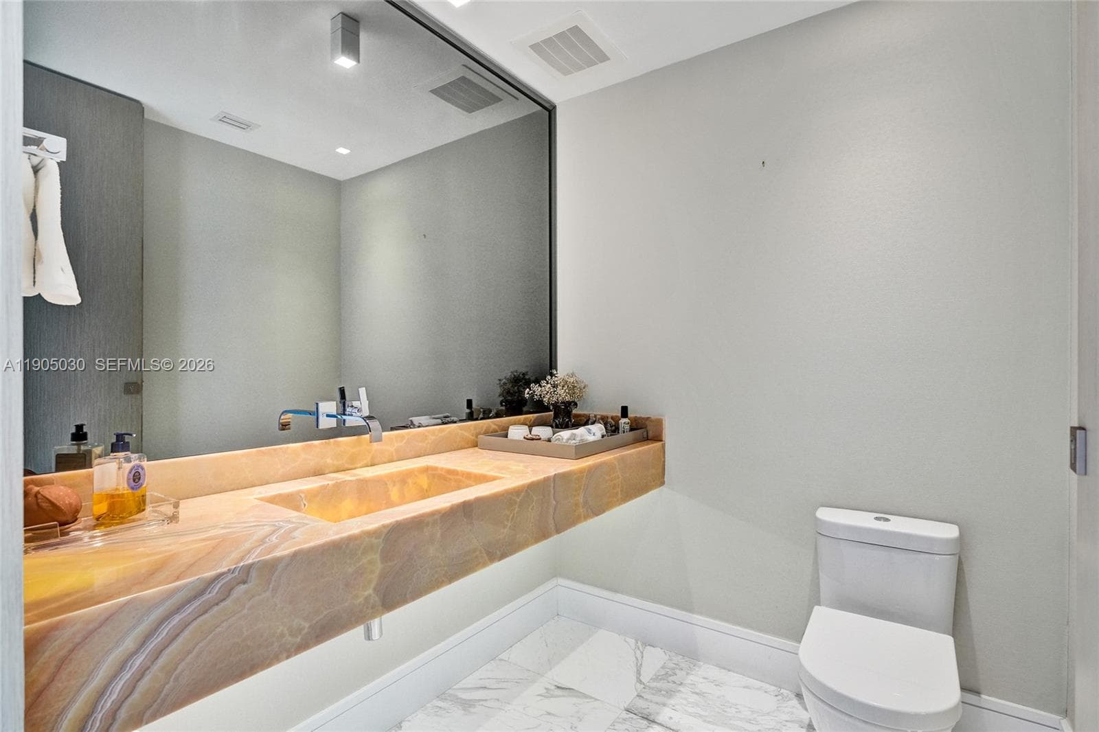 19575 Collins Ave # 16, Sunny Isles Beach FL 33160 — 45
