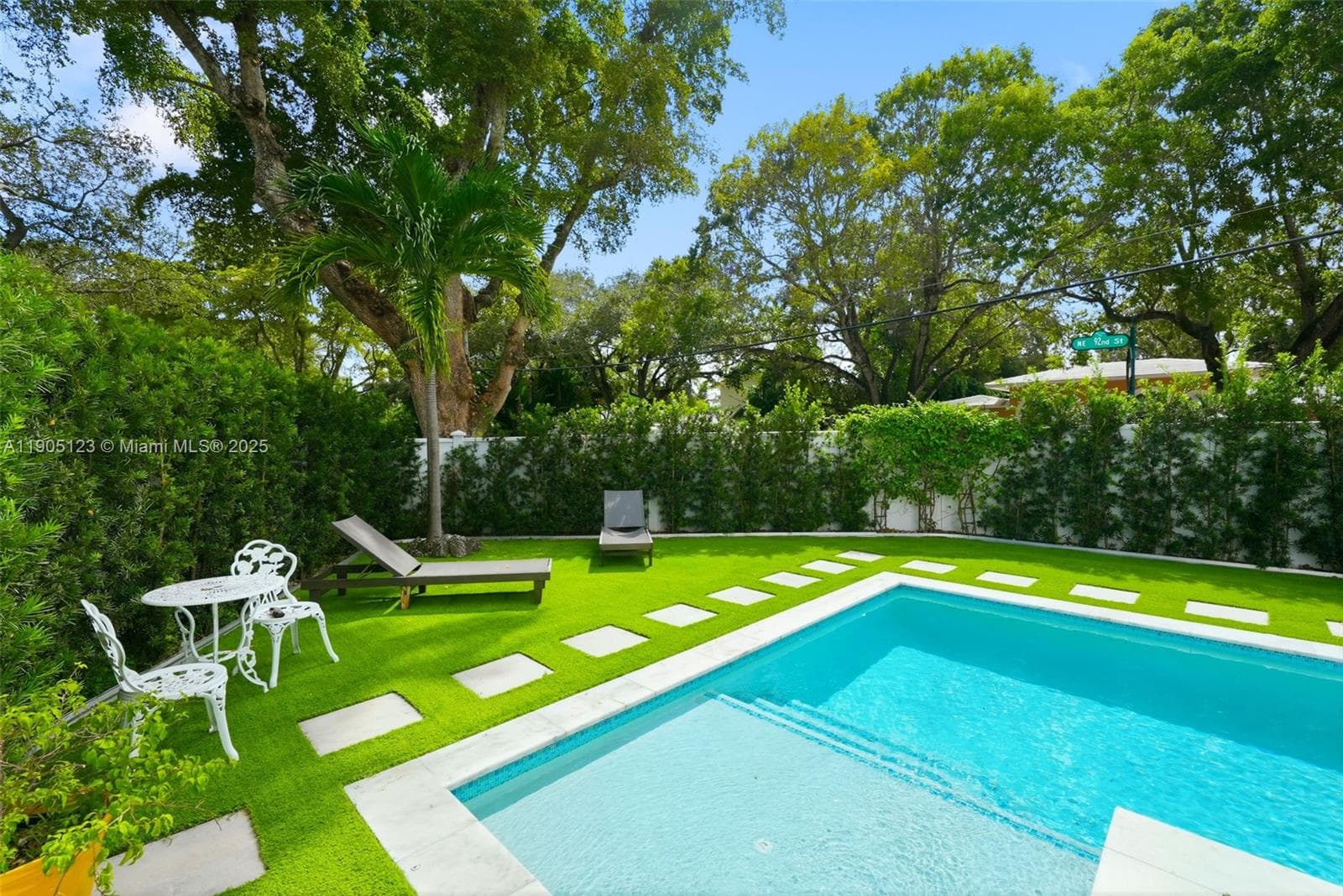 9200 NE 12th Ave, Miami Shores FL 33138 — 60