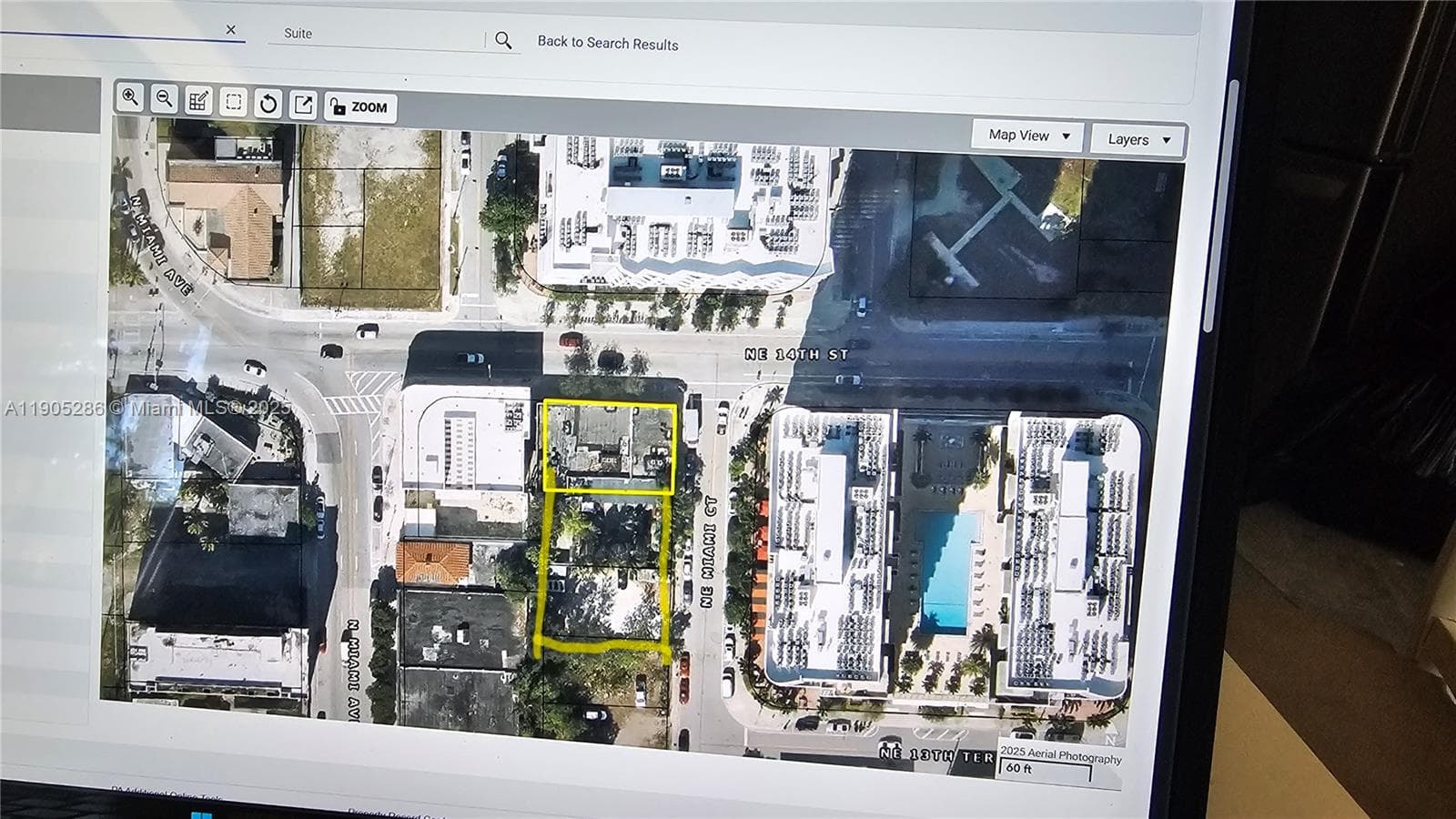 30 NE 14 St, Miami FL 33132 — 2