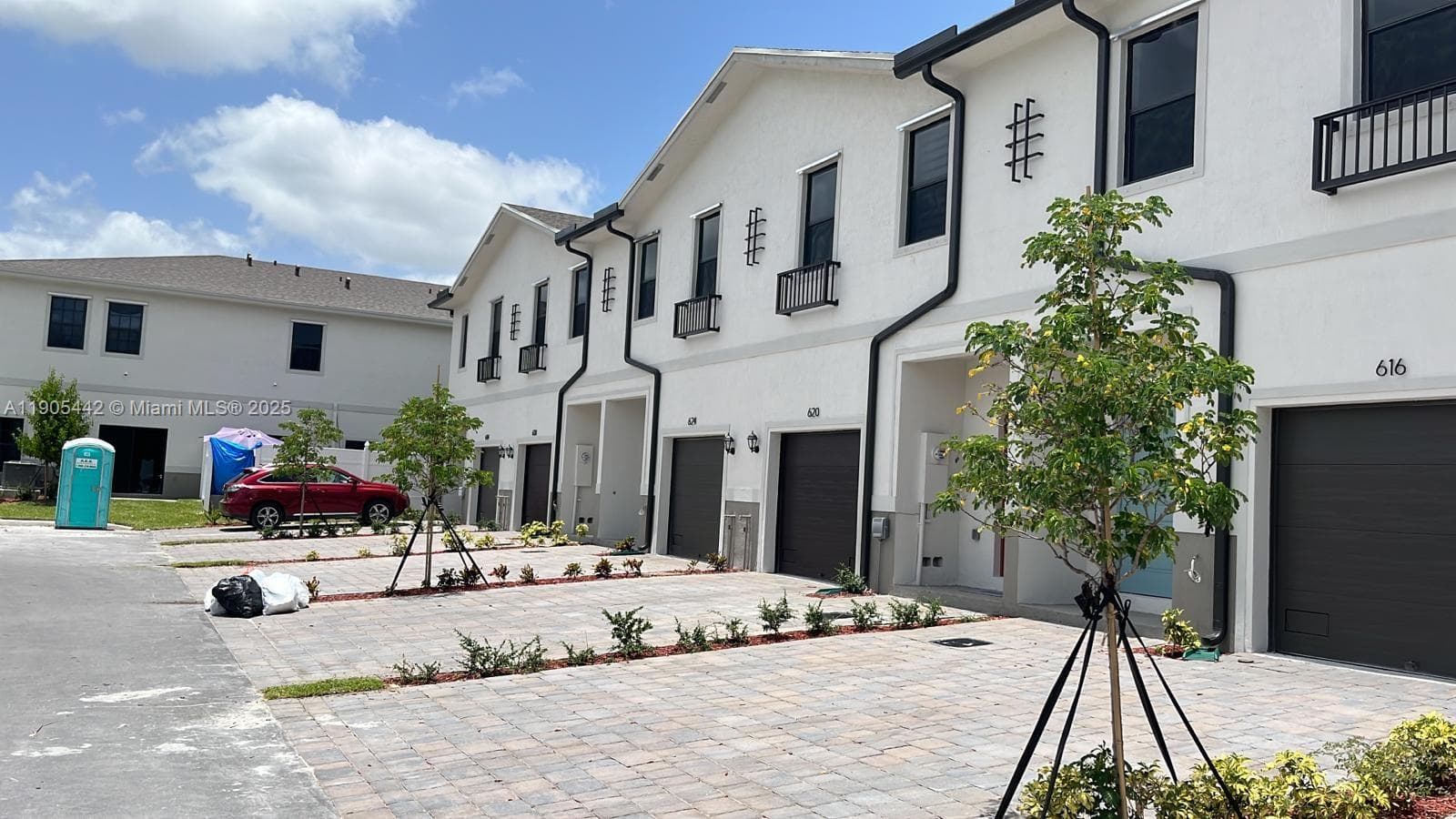 606 SW 12 st, Homestead FL 33034 — 4