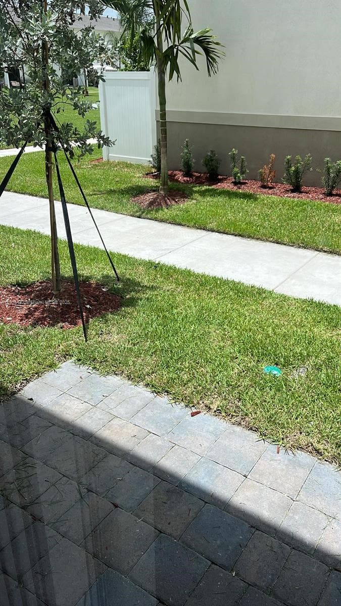 606 SW 12 st, Homestead FL 33034 — 8