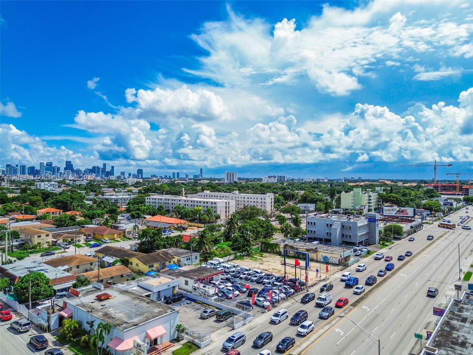 Miami, FL — 16